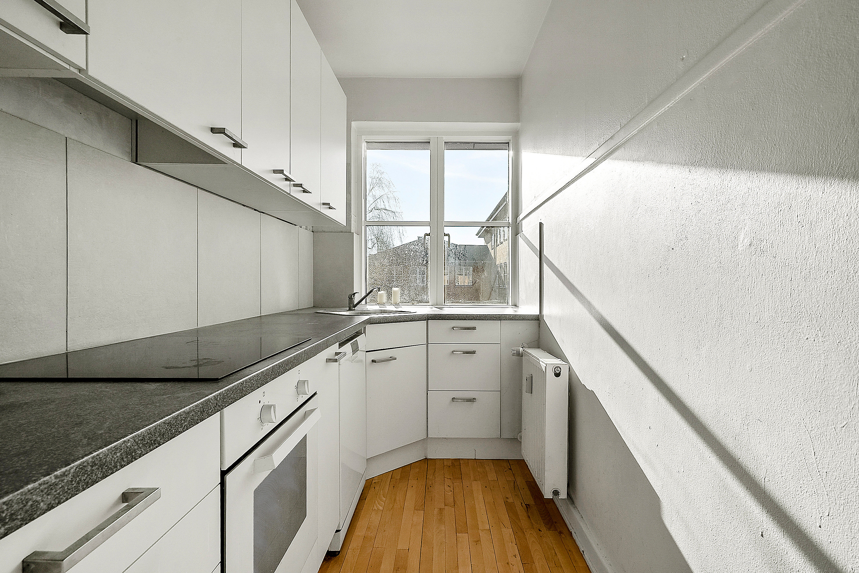 Fremhævet køkken billede i fuldskærmstilstand. Billede af Hjallesevej 92, 2. th., 5230 Odense M