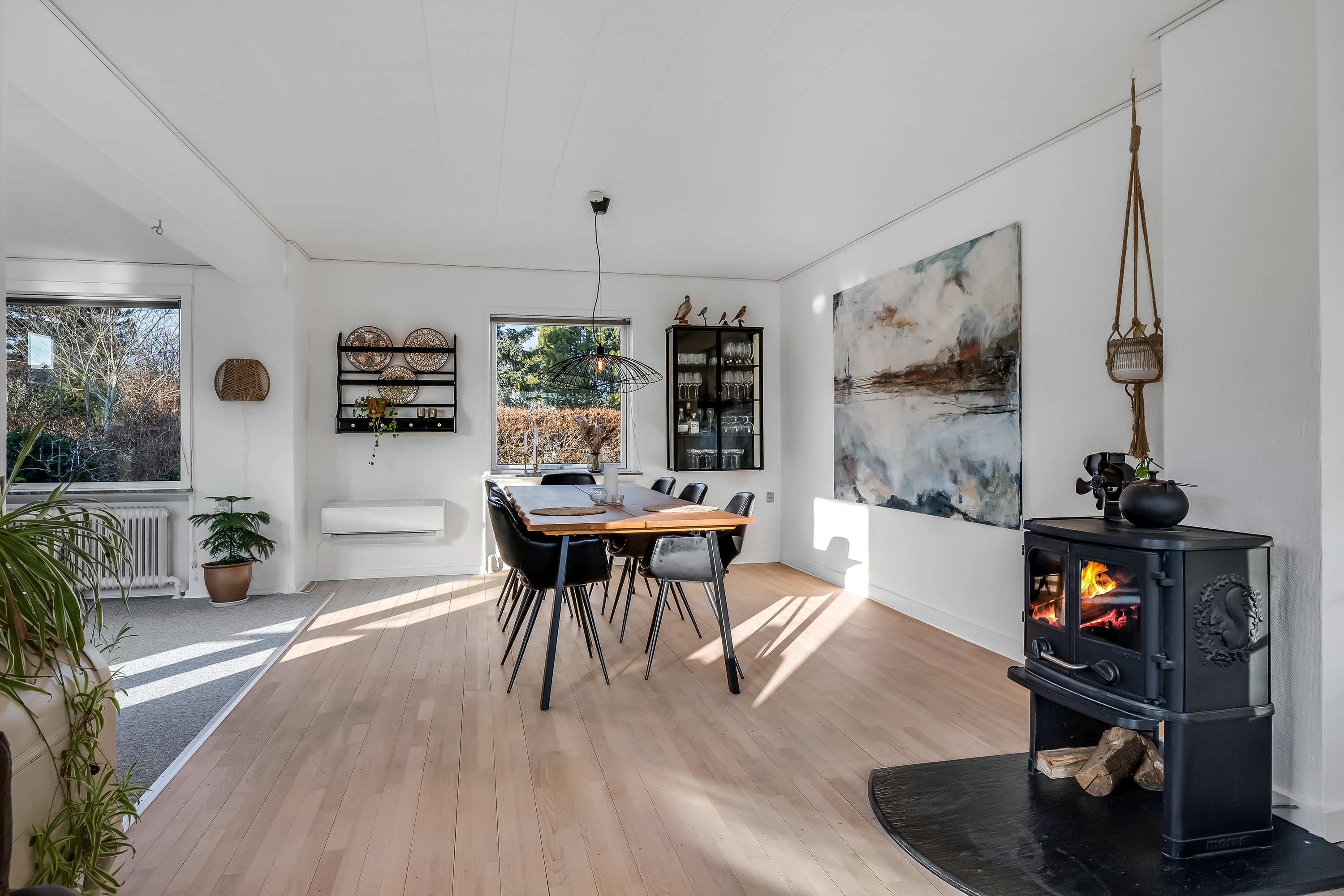 Fremhævet stue billede i fuldskærmstilstand. Billede af Vestervejen 63, Nordby, 6720 Fanø