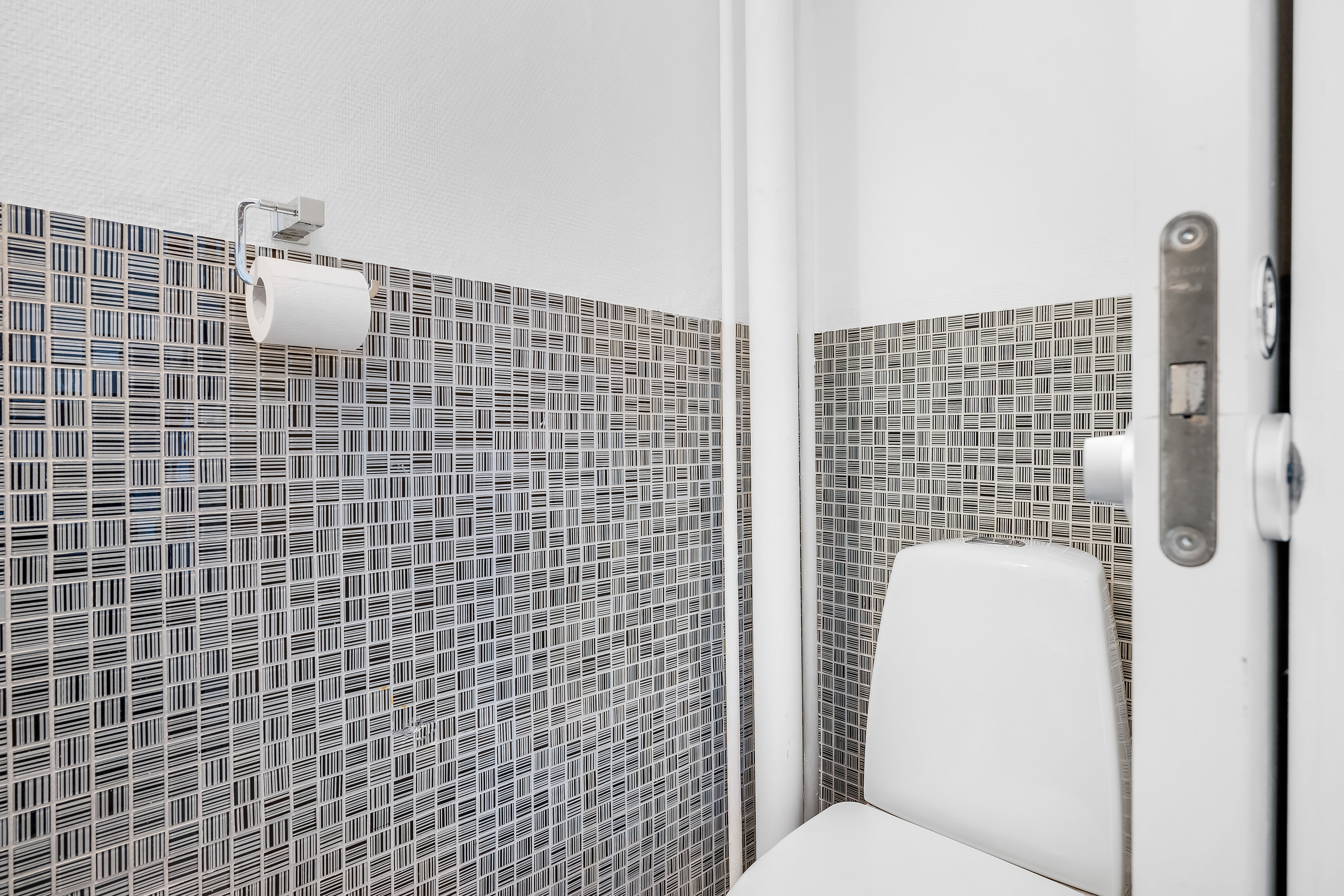 Fremhævet toilet billede i fuldskærmstilstand. Billede af Vestervejen 63, Nordby, 6720 Fanø