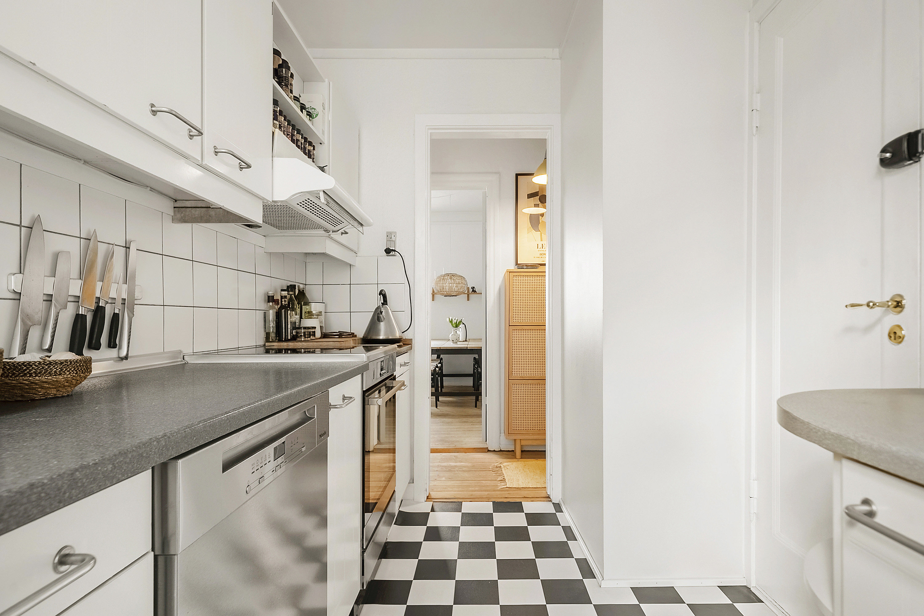 Fremhævet køkken billede i fuldskærmstilstand. Billede af Nordre Ringgade 112, 2. th., Trøjborg, 8200 Aarhus N