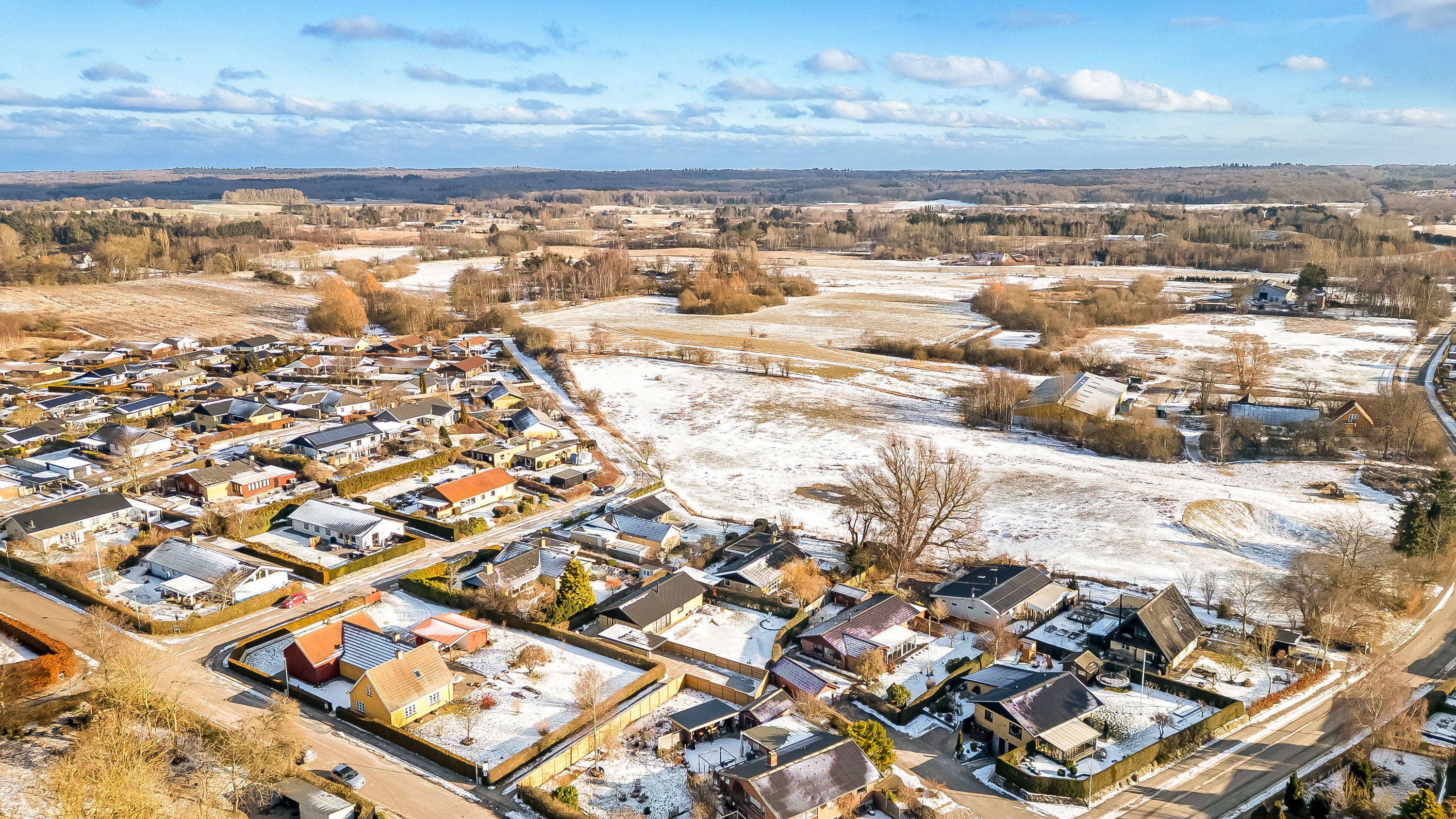 Fremhævet luftfoto billede i fuldskærmstilstand. Billede af Tulstrup Have 4, Tulstrup, 3400 Hillerød