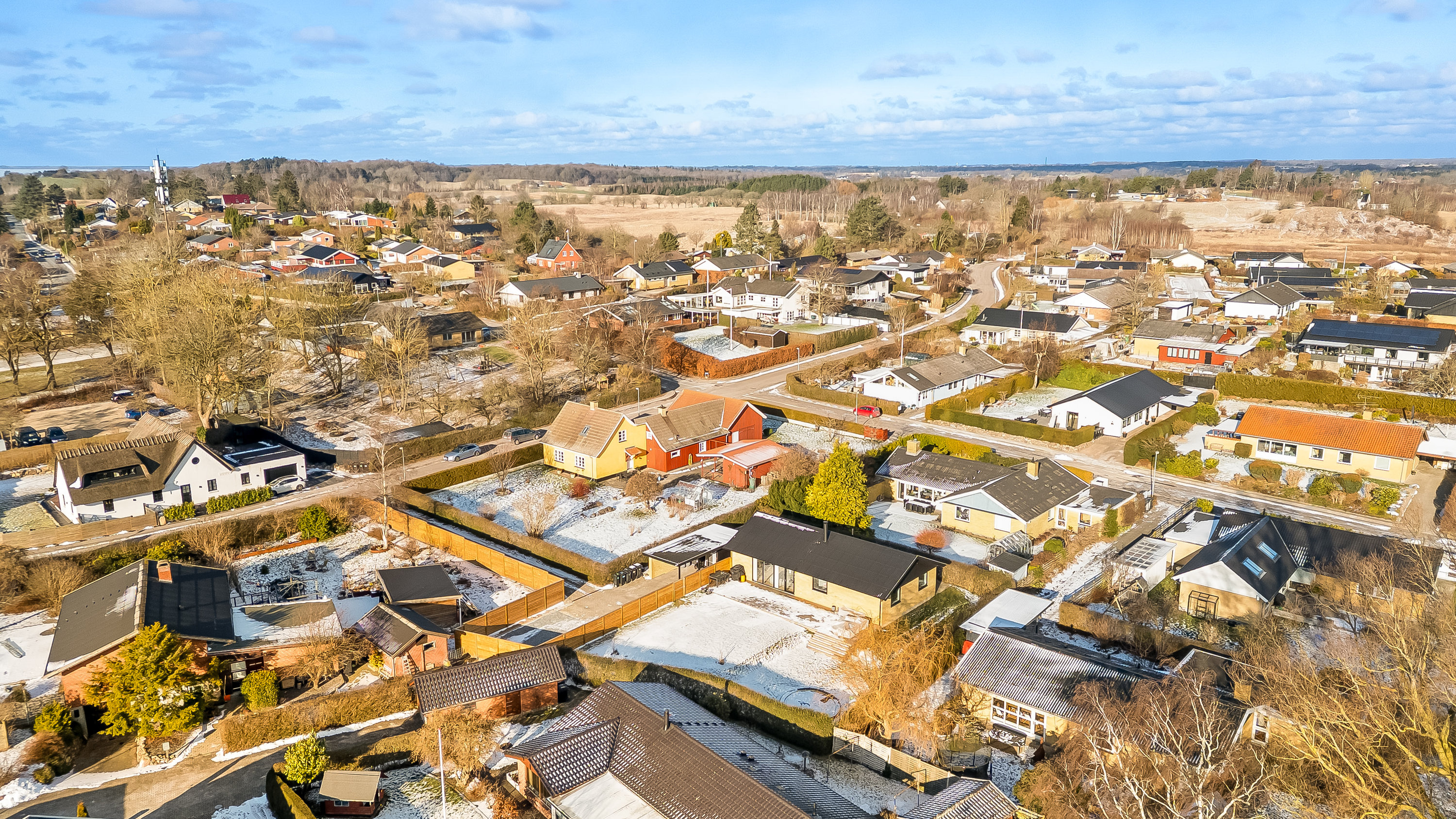 Fremhævet luftfoto billede i fuldskærmstilstand. Billede af Tulstrup Have 4, Tulstrup, 3400 Hillerød