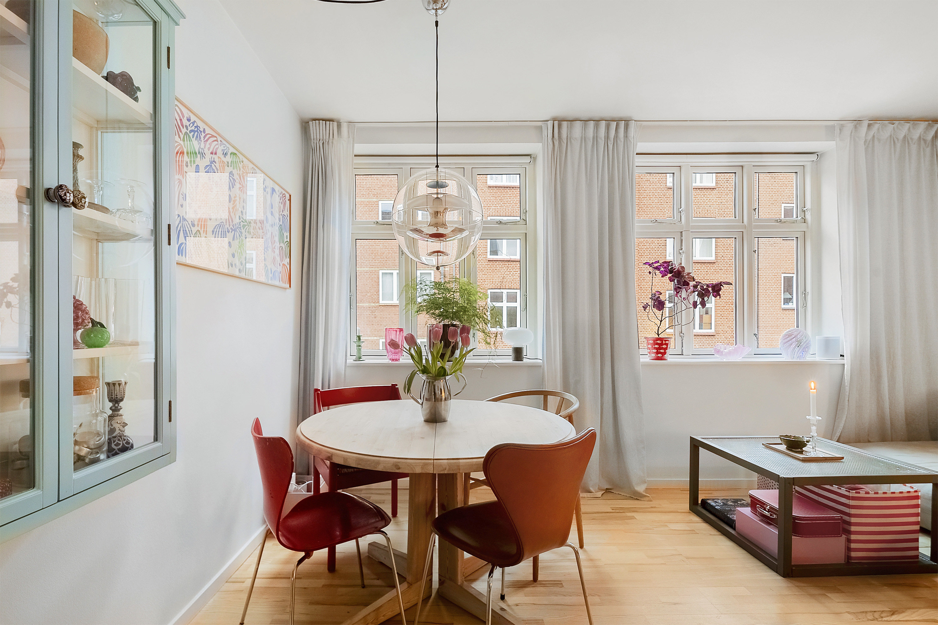 Fremhævet spisestue billede i fuldskærmstilstand. Billede af Ivar Huitfeldts Gade 56, 1. tv., Trøjborg, 8200 Aarhus N