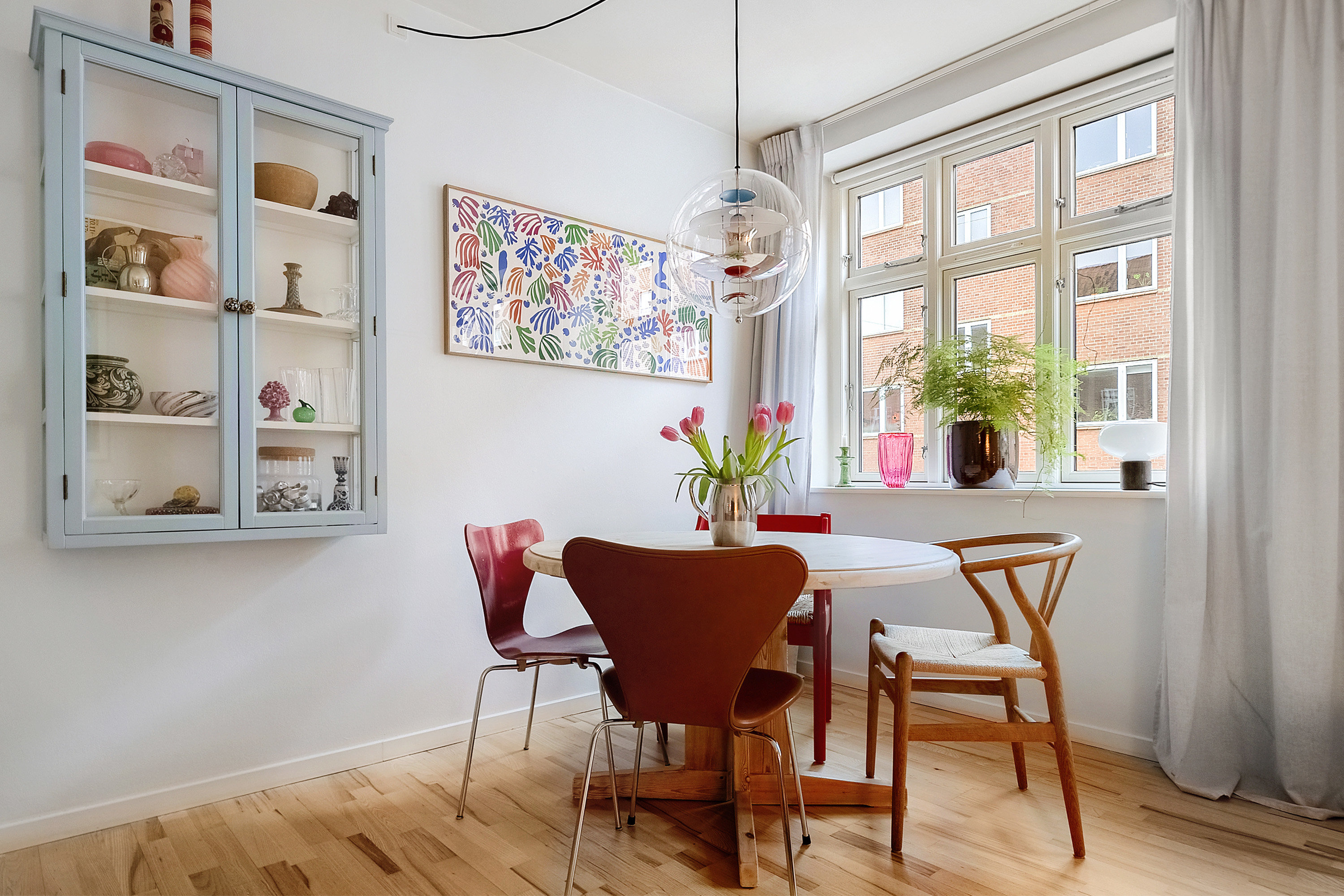 Fremhævet spisestue billede i fuldskærmstilstand. Billede af Ivar Huitfeldts Gade 56, 1. tv., Trøjborg, 8200 Aarhus N