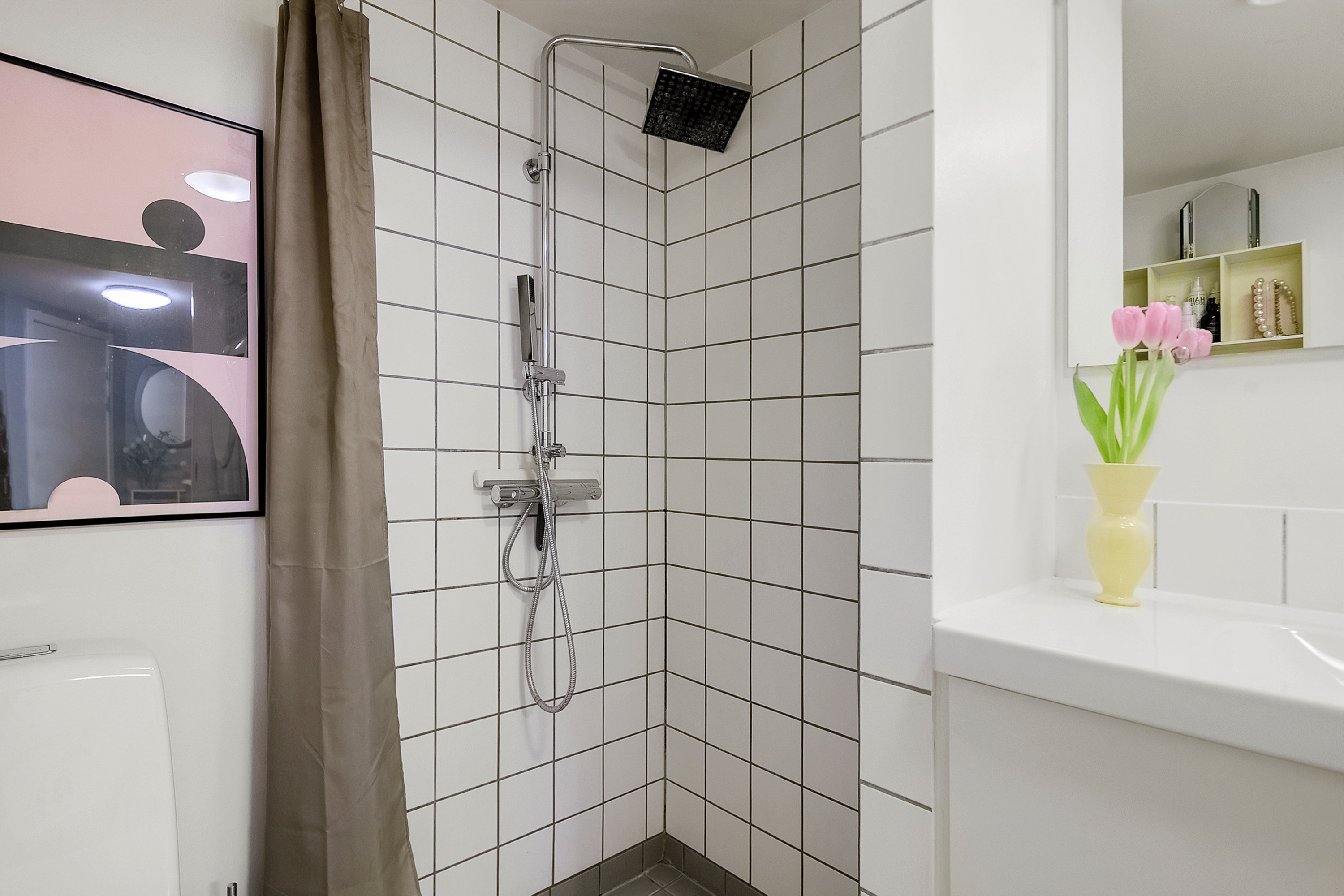 Fremhævet badeværelse billede i fuldskærmstilstand. Billede af Ivar Huitfeldts Gade 56, 1. tv., Trøjborg, 8200 Aarhus N