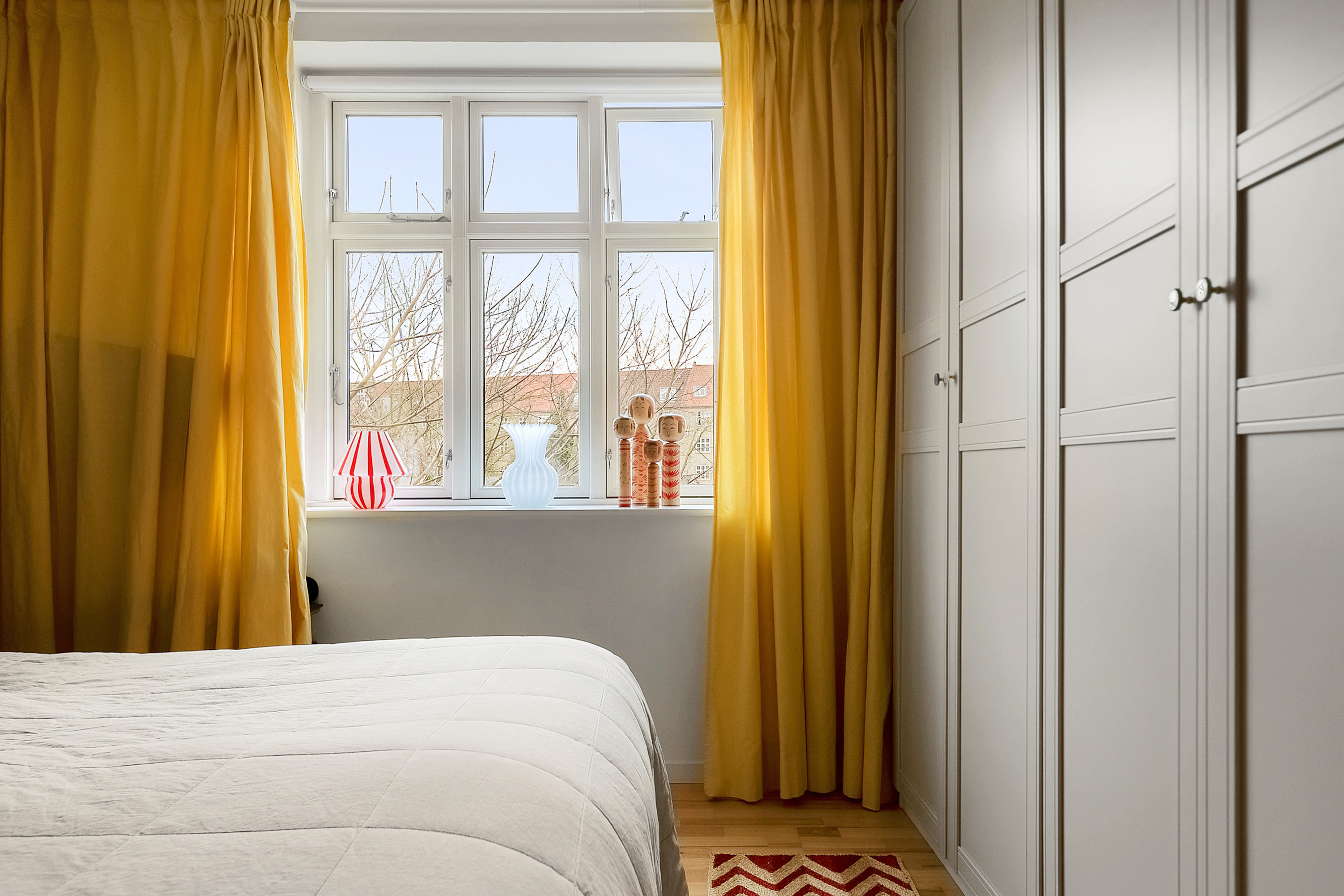 Fremhævet soveværelse billede i fuldskærmstilstand. Billede af Ivar Huitfeldts Gade 56, 1. tv., Trøjborg, 8200 Aarhus N