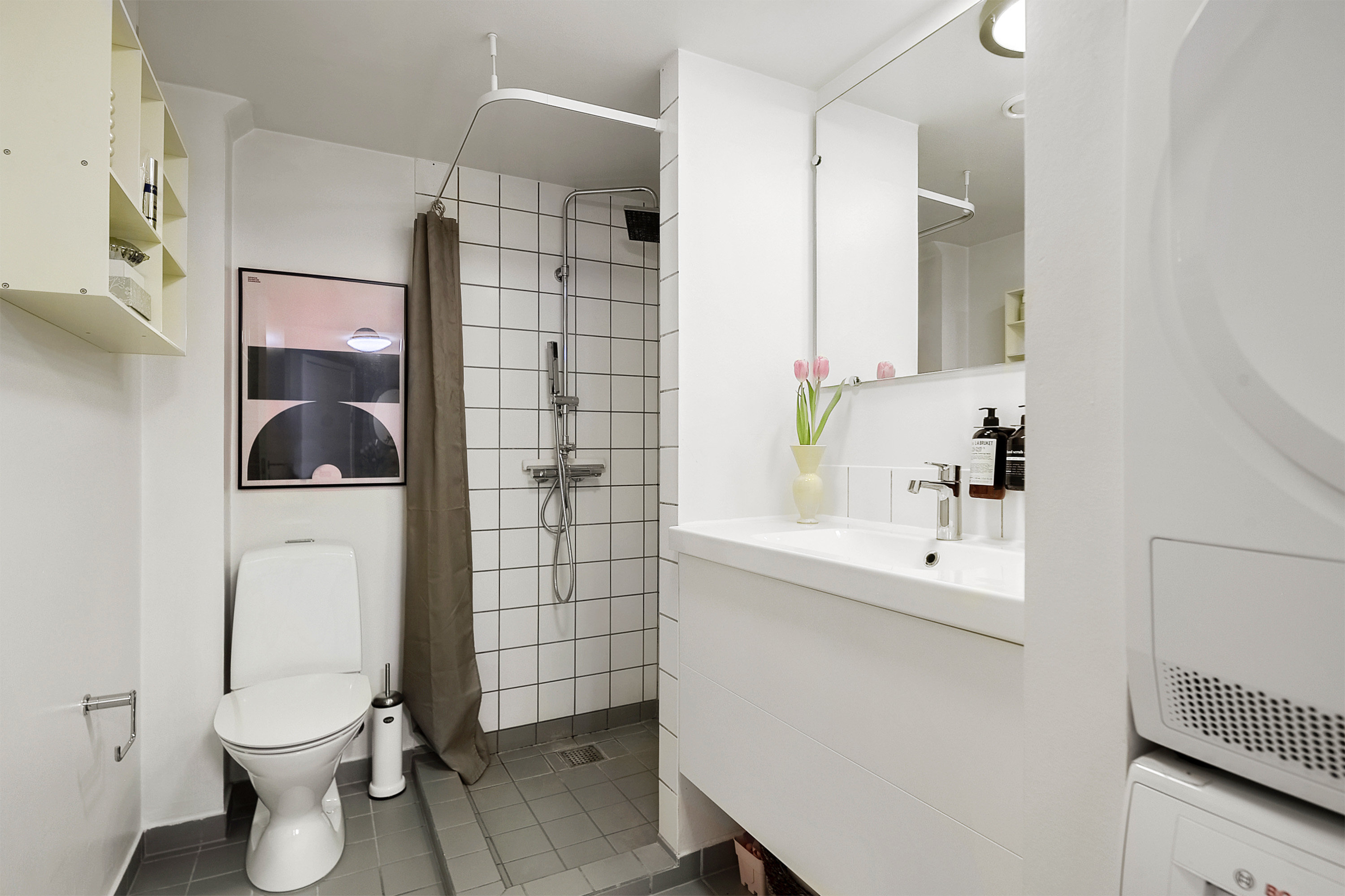 Fremhævet badeværelse billede i fuldskærmstilstand. Billede af Ivar Huitfeldts Gade 56, 1. tv., Trøjborg, 8200 Aarhus N