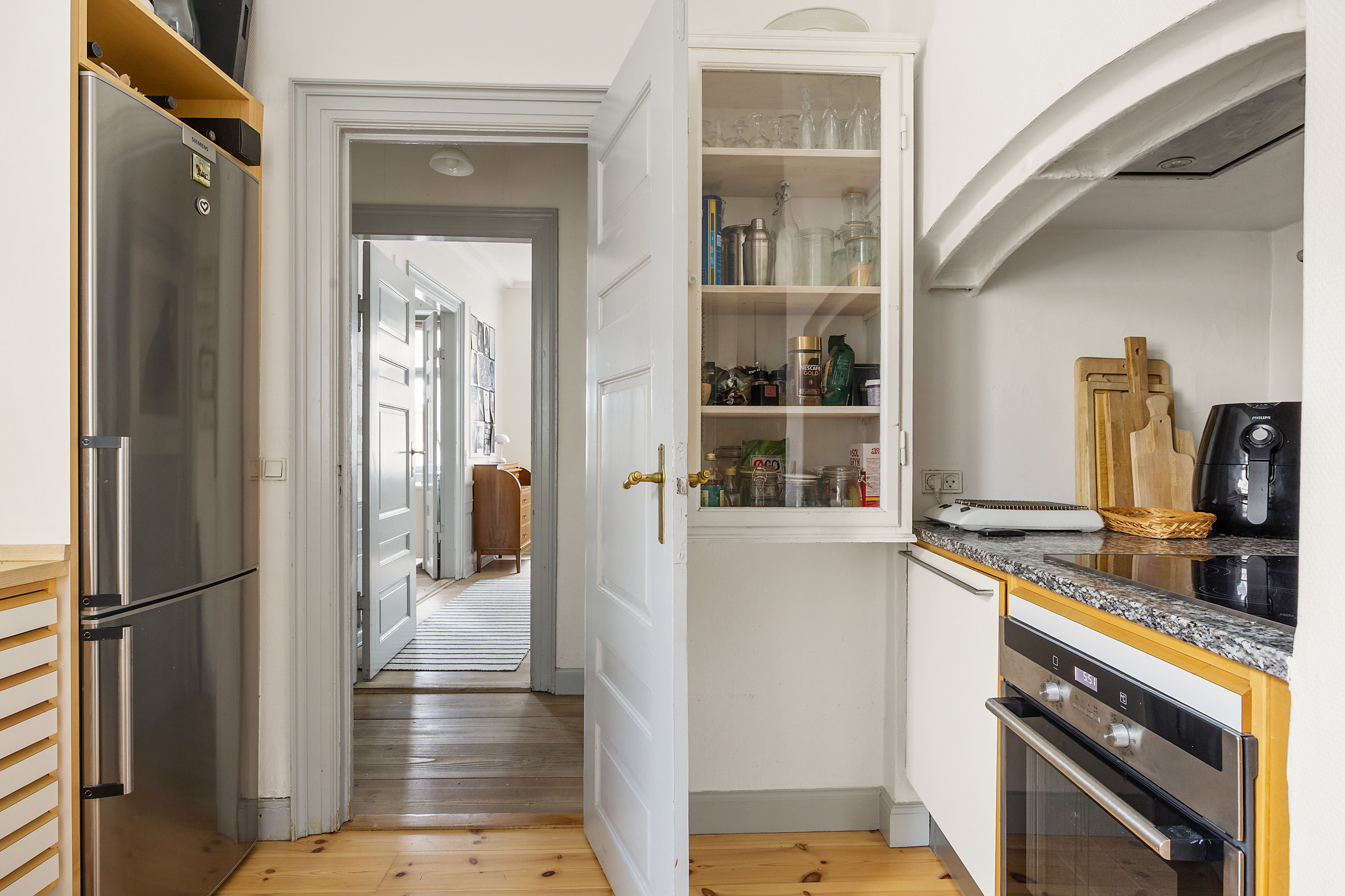 Fremhævet køkken billede i fuldskærmstilstand. Billede af Krystalgade 6, 2., 1172 København K