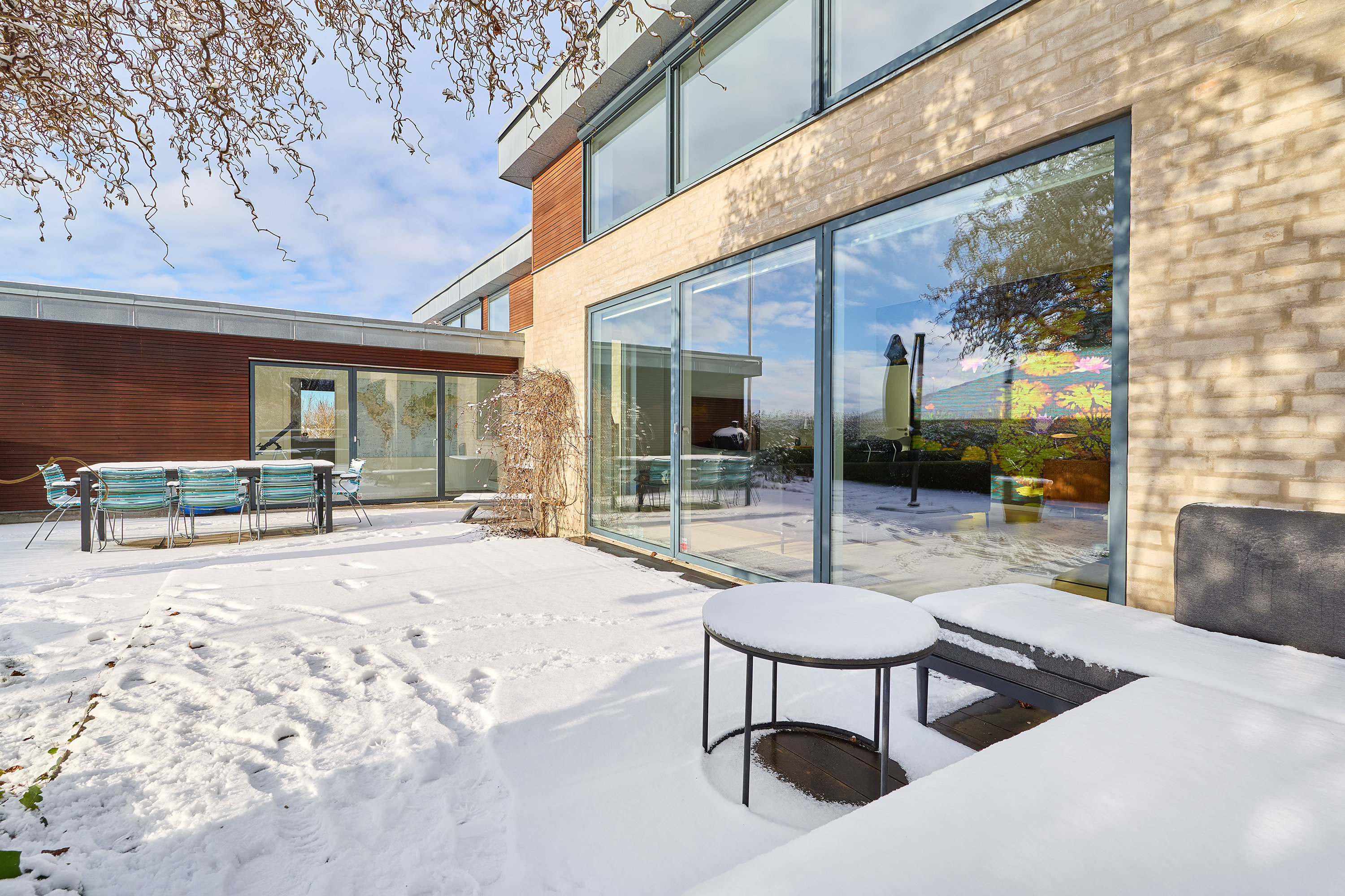 Fremhævet terrasse billede i fuldskærmstilstand. Billede af Tulipanvej 12, 3600 Frederikssund