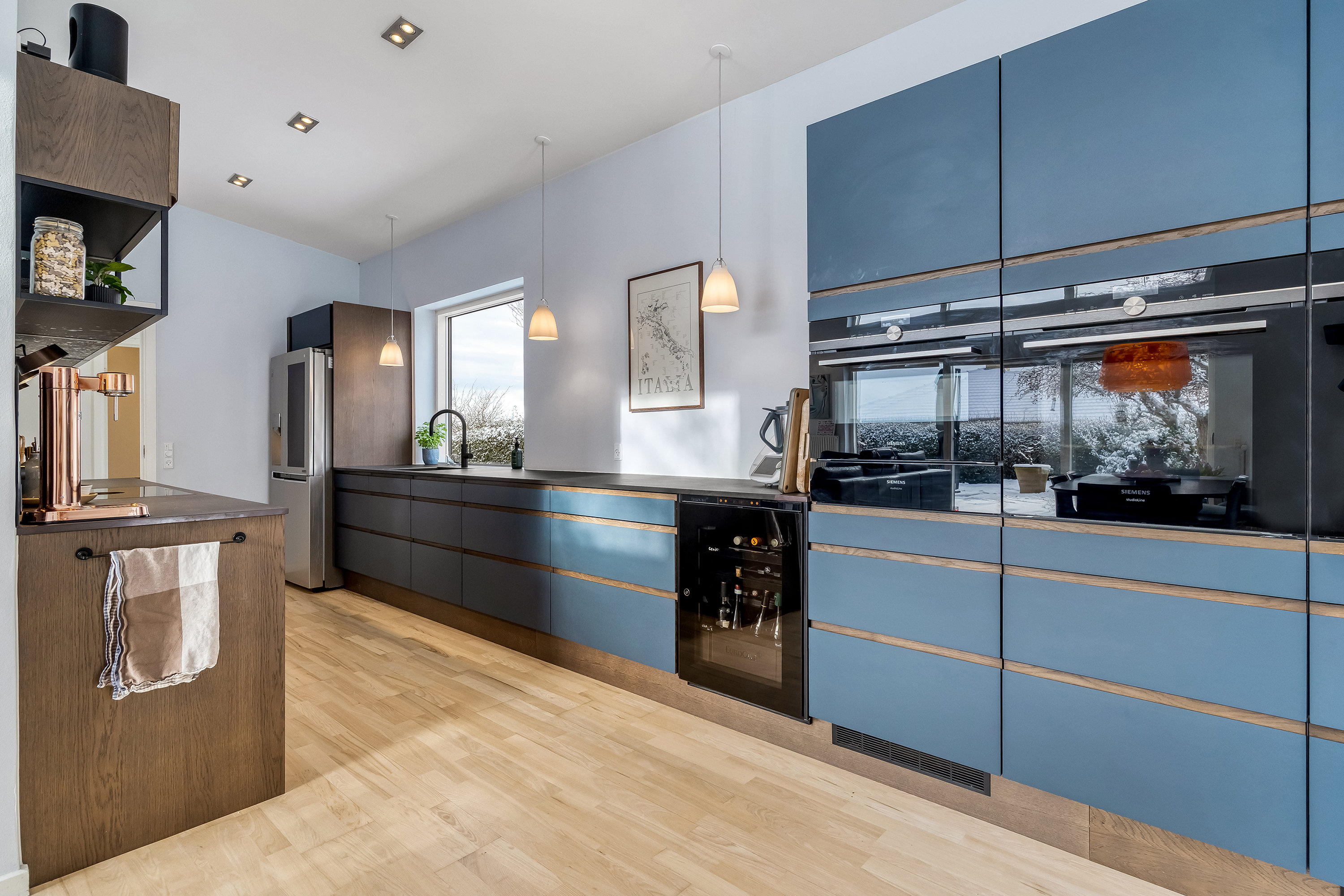 Fremhævet køkken billede i fuldskærmstilstand. Billede af Tulipanvej 12, 3600 Frederikssund