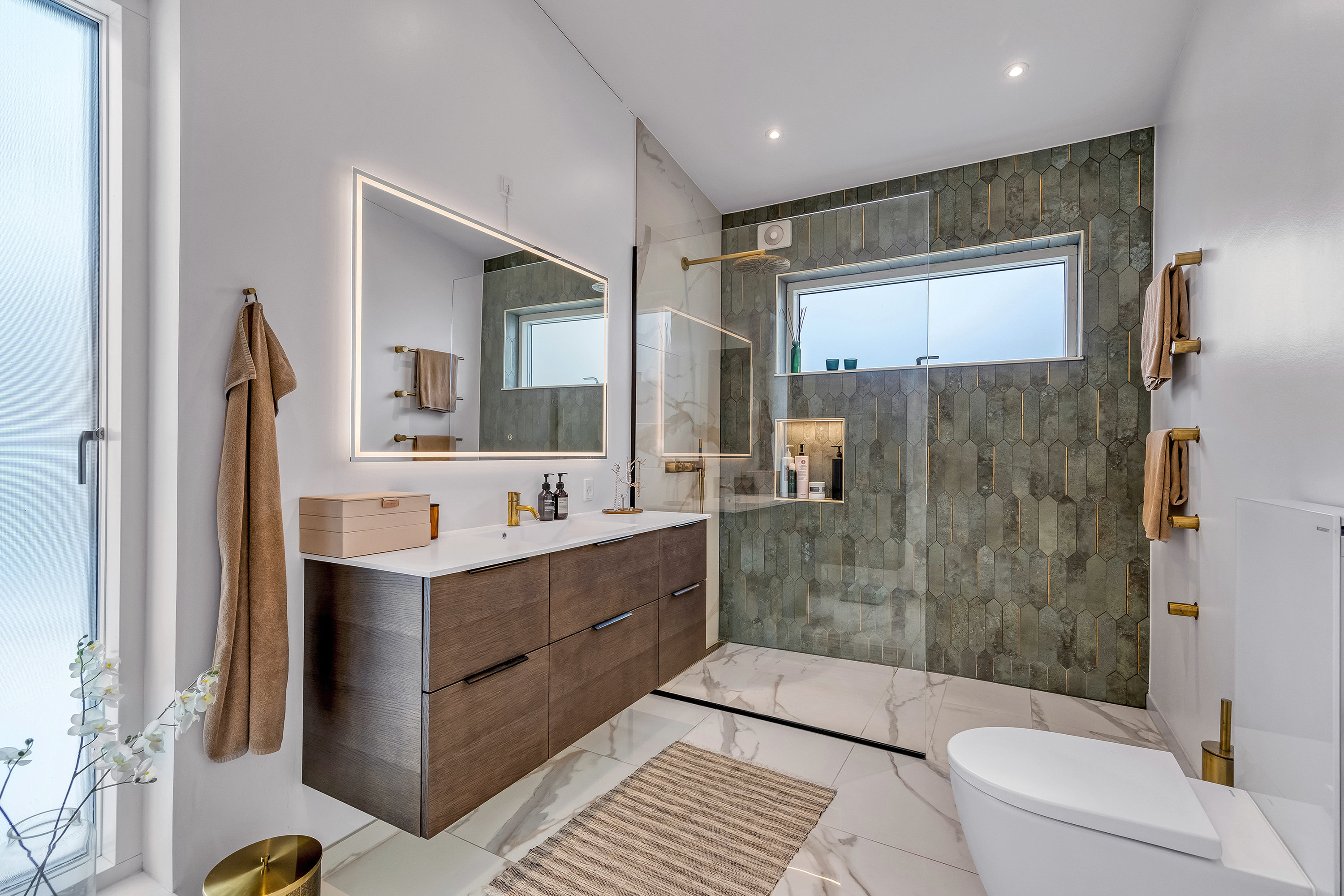 Fremhævet badeværelse billede i fuldskærmstilstand. Billede af Tulipanvej 12, 3600 Frederikssund