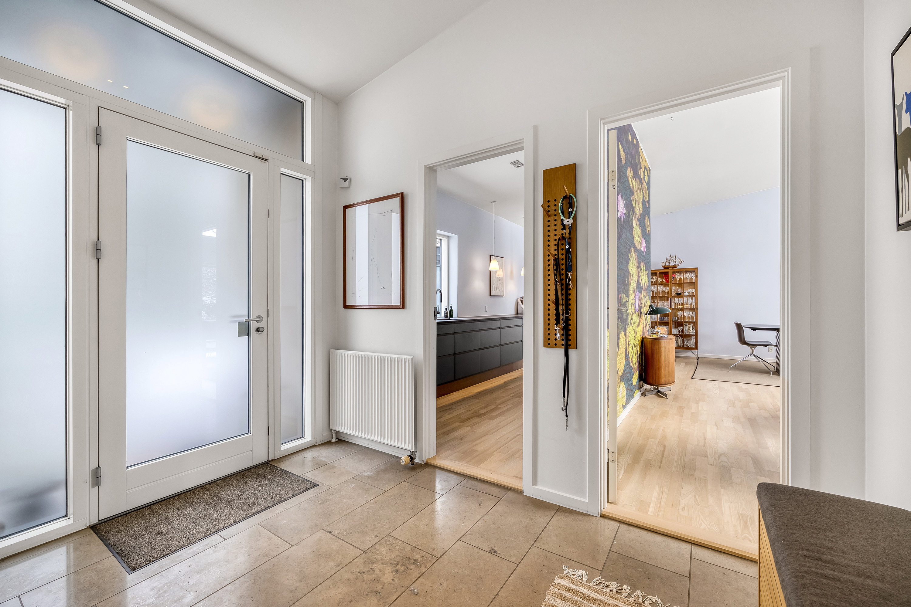 Fremhævet entré billede i fuldskærmstilstand. Billede af Tulipanvej 12, 3600 Frederikssund