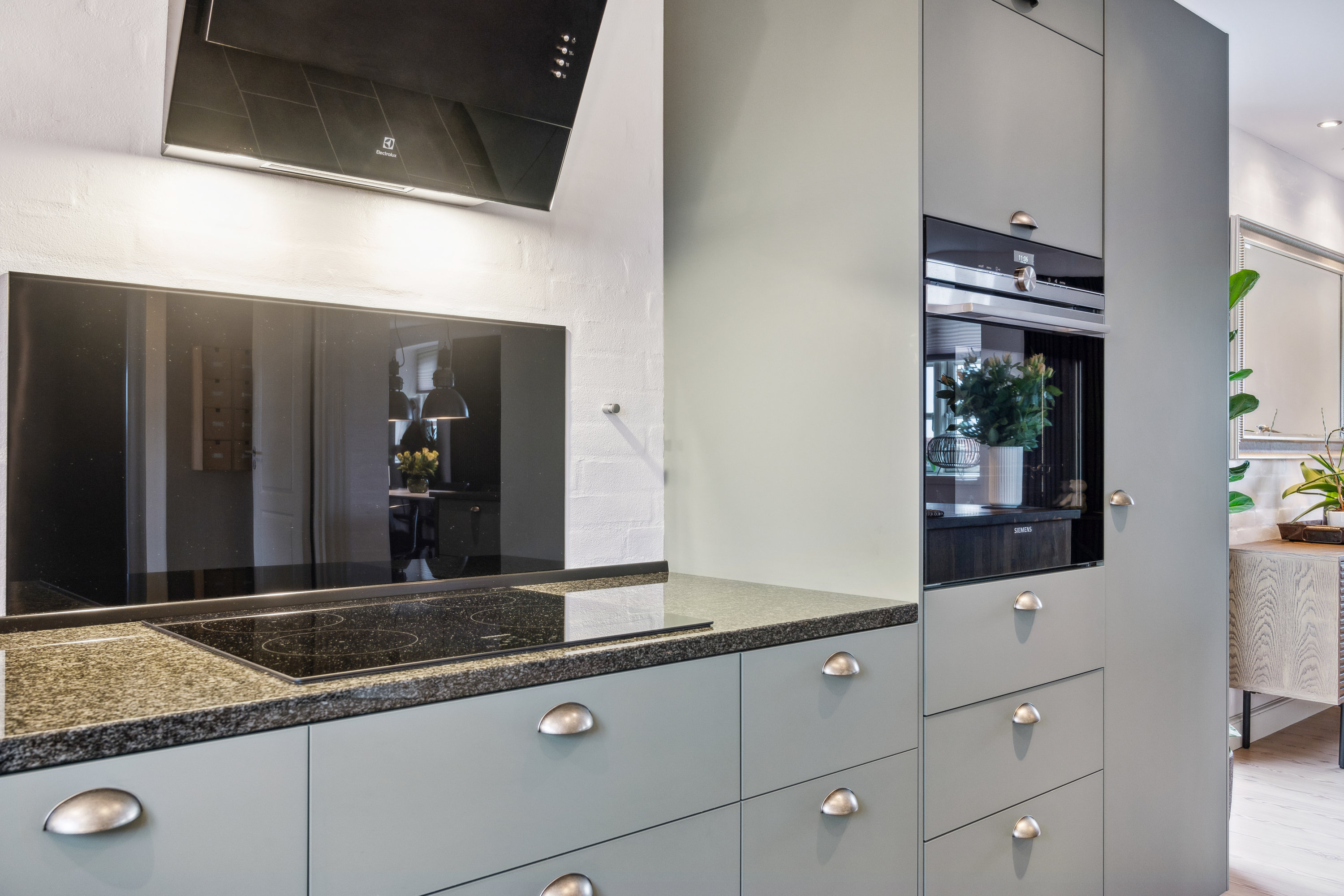 Fremhævet køkken billede i fuldskærmstilstand. Billede af Snesere Torpvej 15, Snesere, 4733 Tappernøje