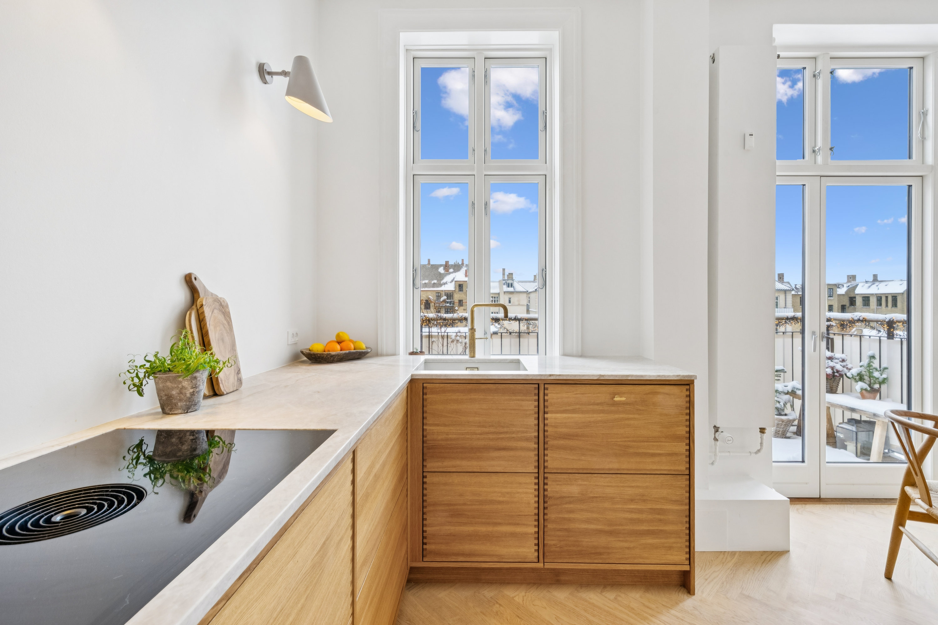 Fremhævet køkken billede i fuldskærmstilstand. Billede af Schlegels Alle 3, 4. tv., 1807 Frederiksberg C