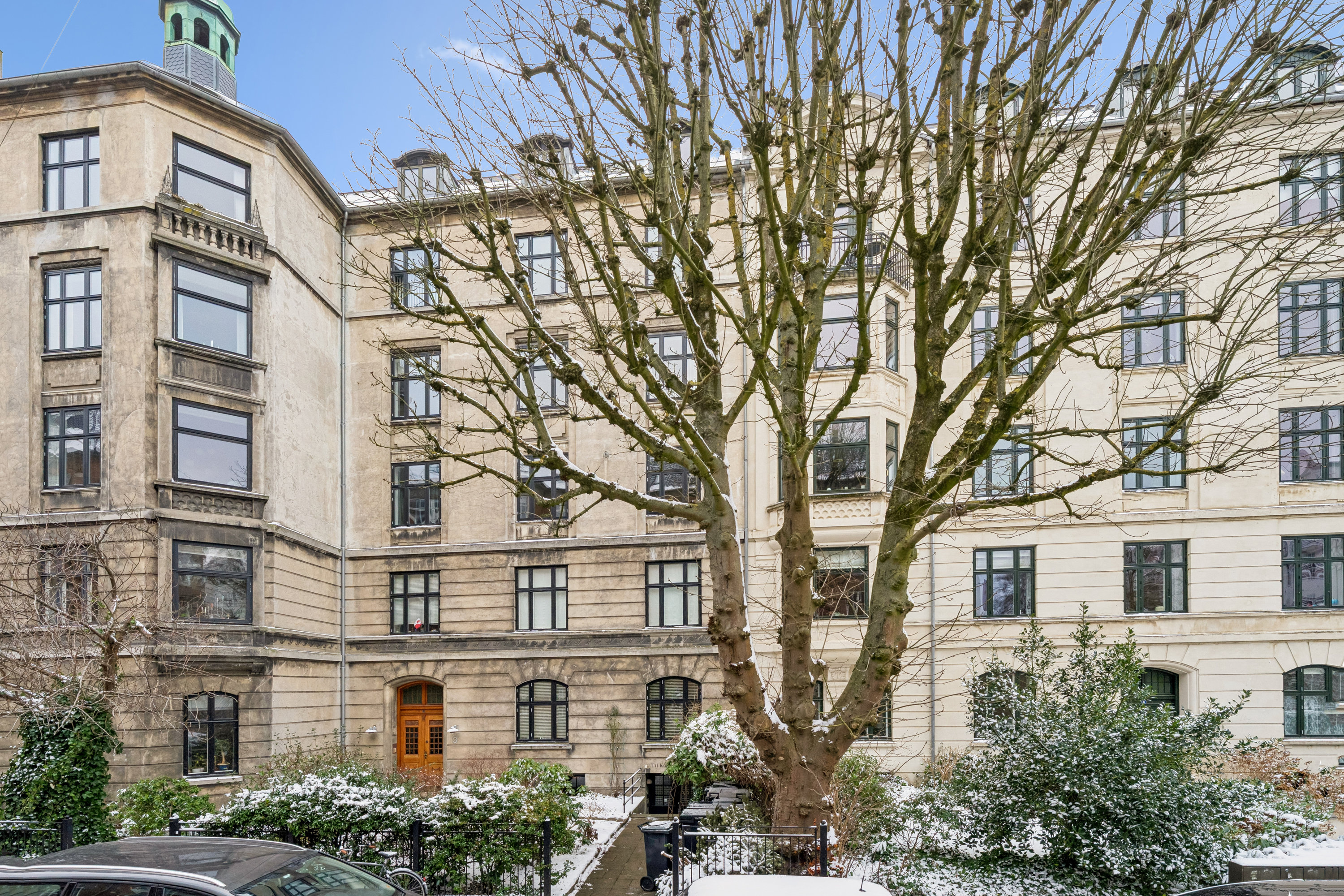 Fremhævet andet billede i fuldskærmstilstand. Billede af Schlegels Alle 3, 4. tv., 1807 Frederiksberg C