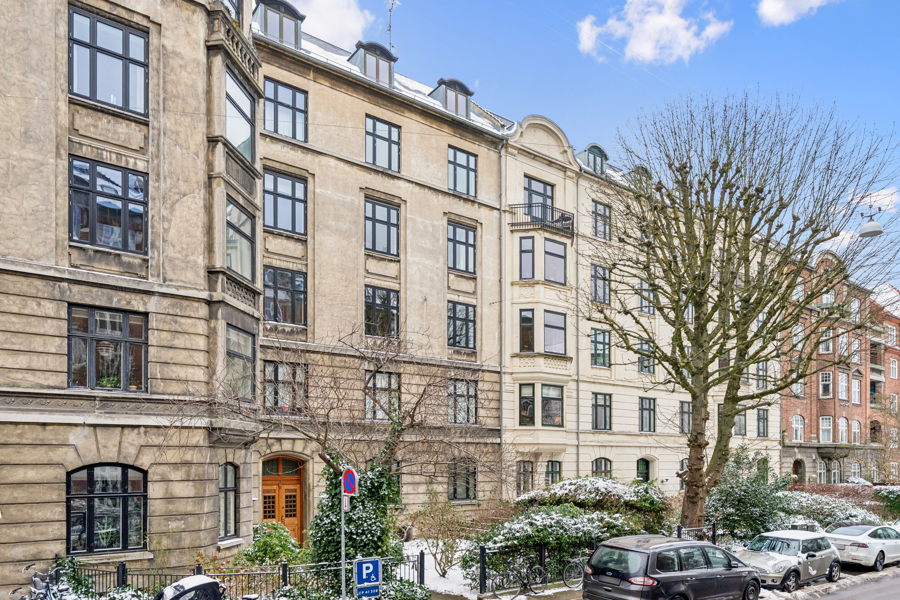 Fremhævet andet billede i fuldskærmstilstand. Billede af Schlegels Alle 3, 4. tv., 1807 Frederiksberg C