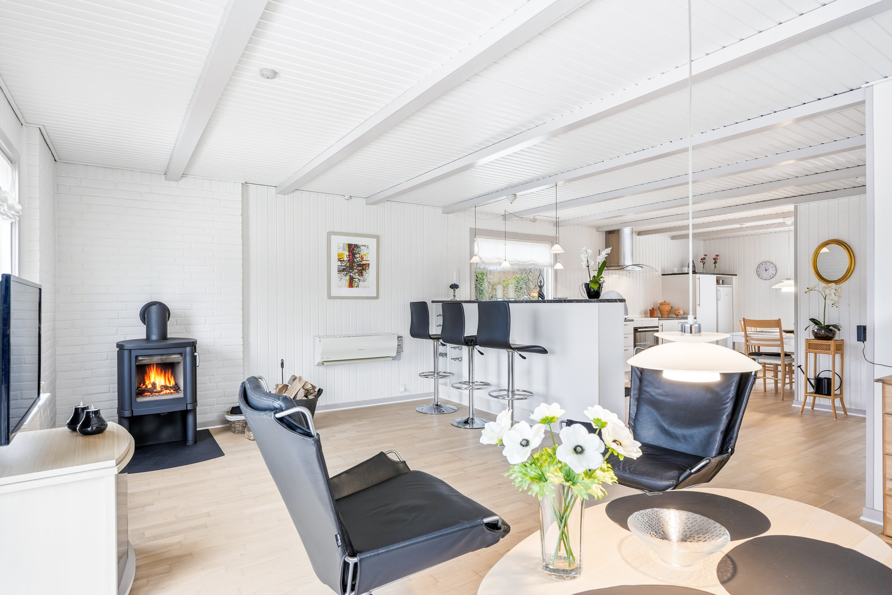 Fremhævet stue billede i fuldskærmstilstand. Billede af Olufsvej 10, Østerballe, 5450 Otterup