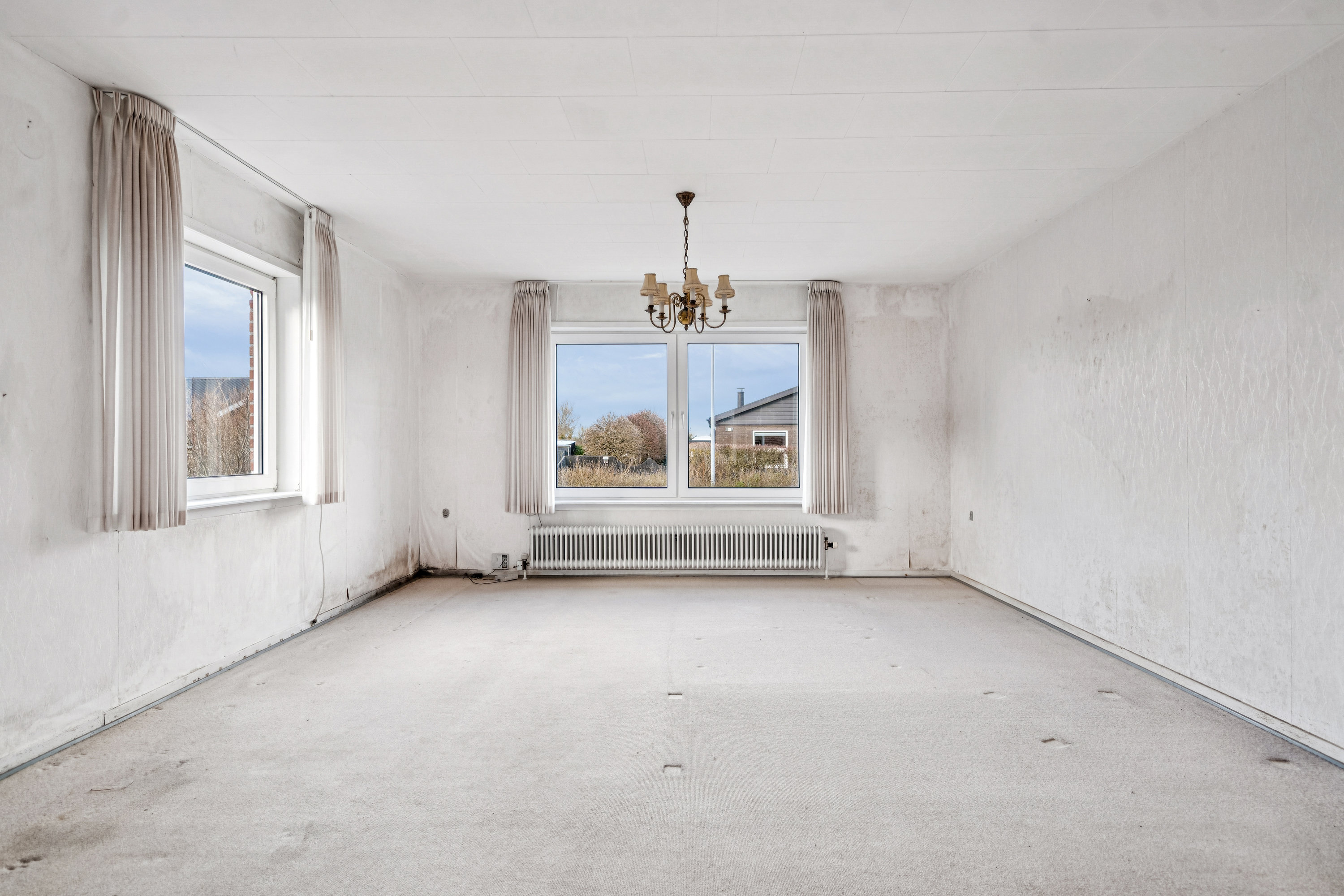 Fremhævet stue billede i fuldskærmstilstand. Billede af Tophøjvej 2B, 9850 Hirtshals