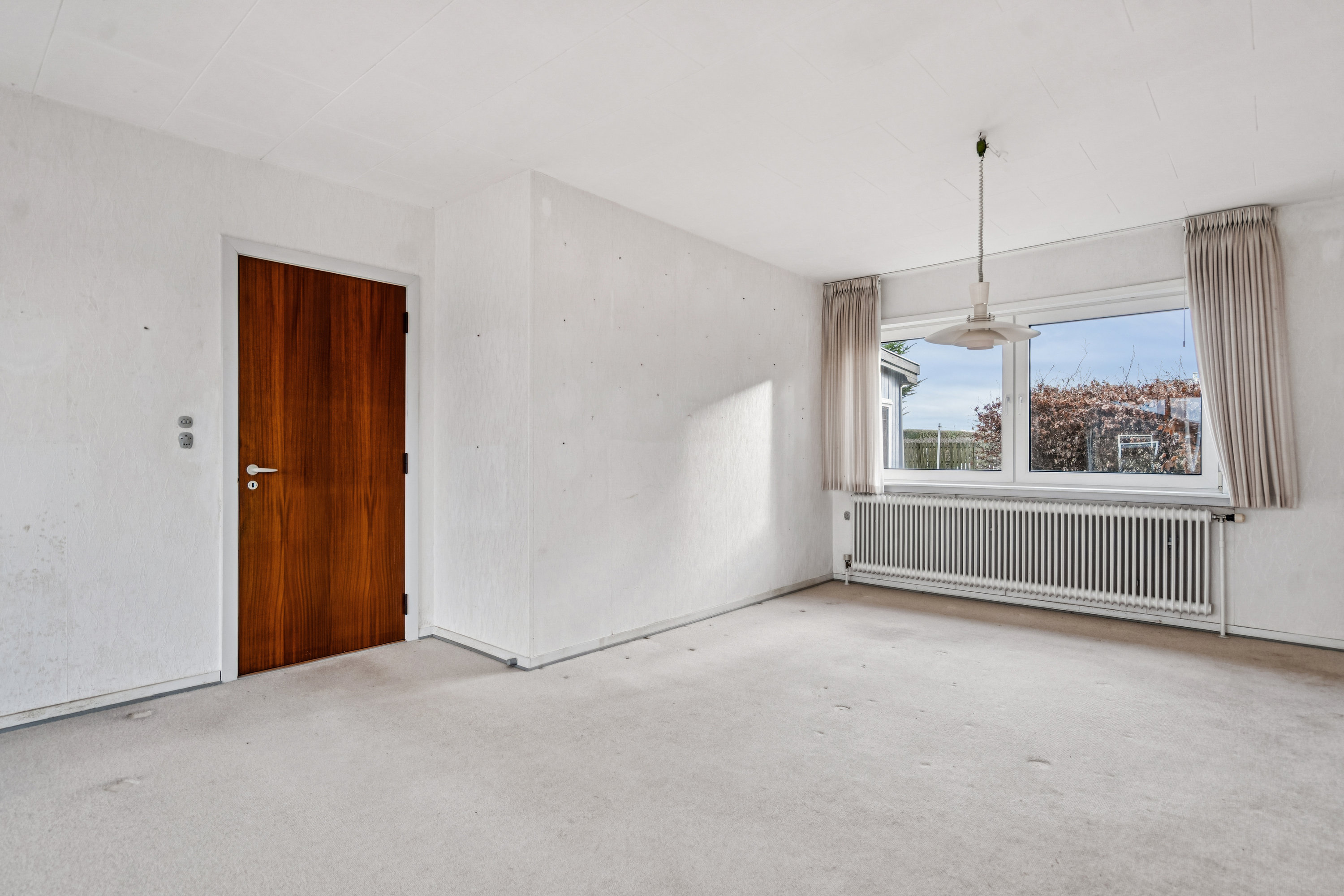 Fremhævet stue billede i fuldskærmstilstand. Billede af Tophøjvej 2B, 9850 Hirtshals