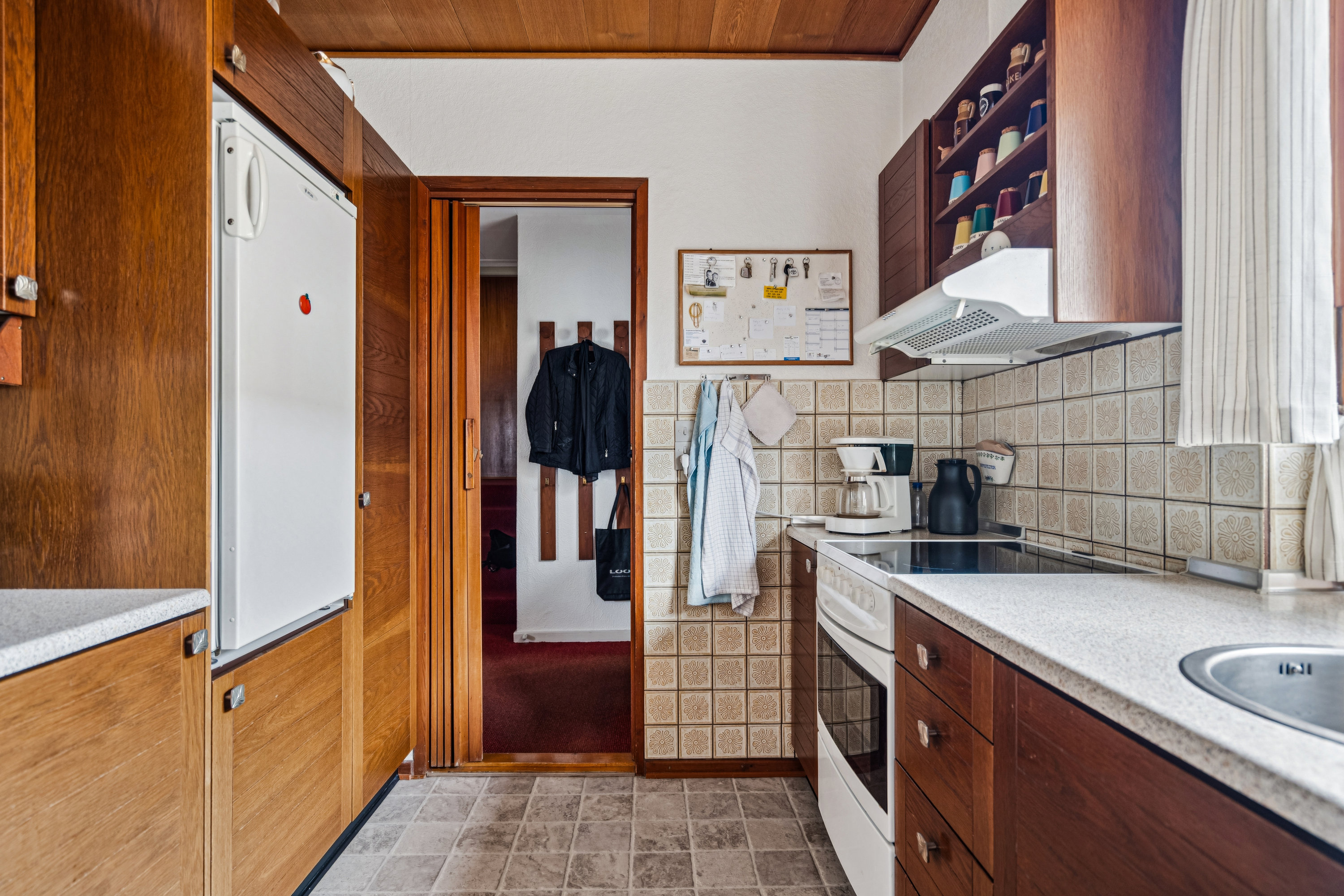 Fremhævet køkken billede i fuldskærmstilstand. Billede af Skovvejen 20, 9850 Hirtshals