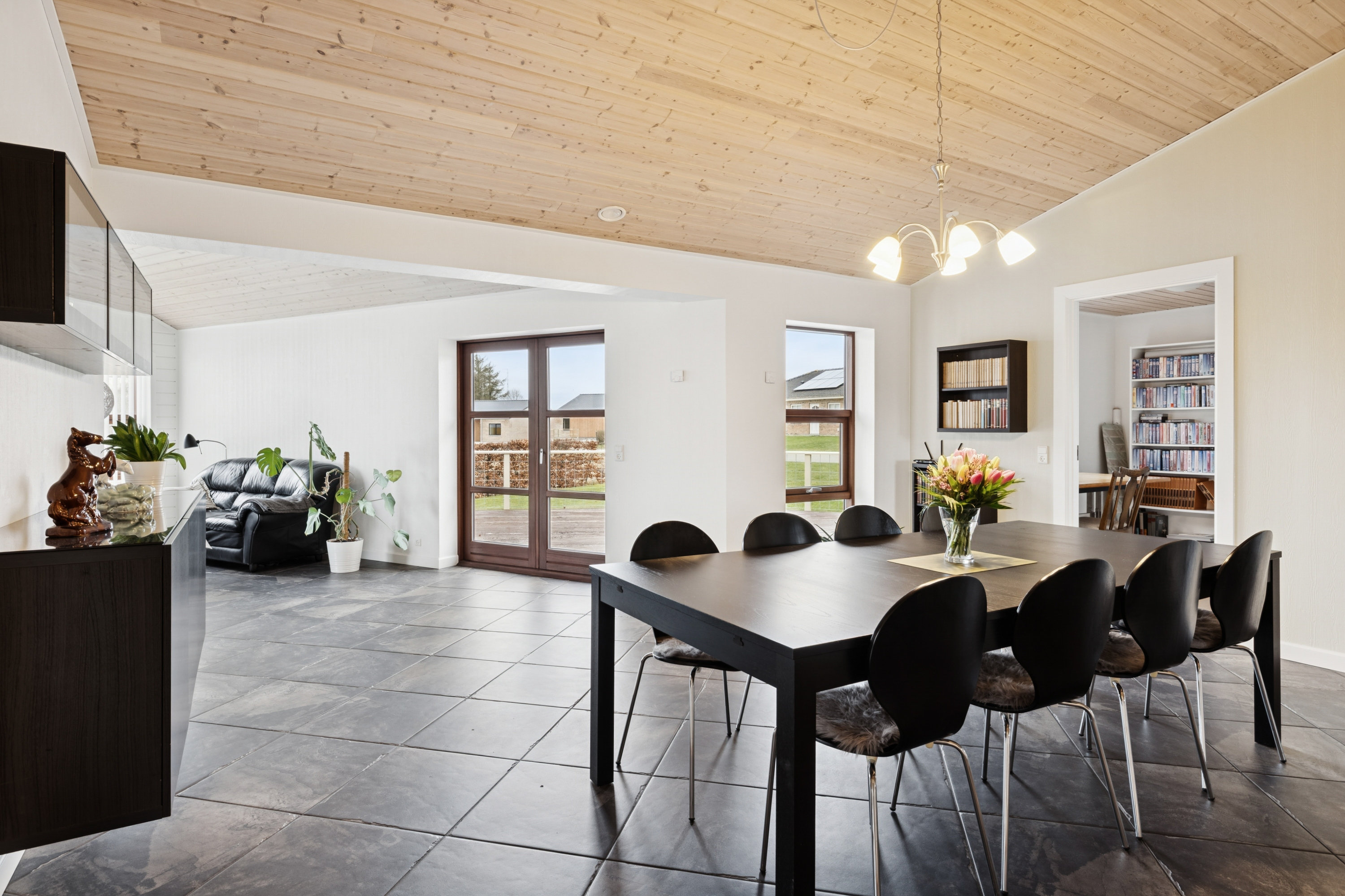 Fremhævet stue billede i fuldskærmstilstand. Billede af Fjordglimt 4, Ulbjerg, 8832 Skals