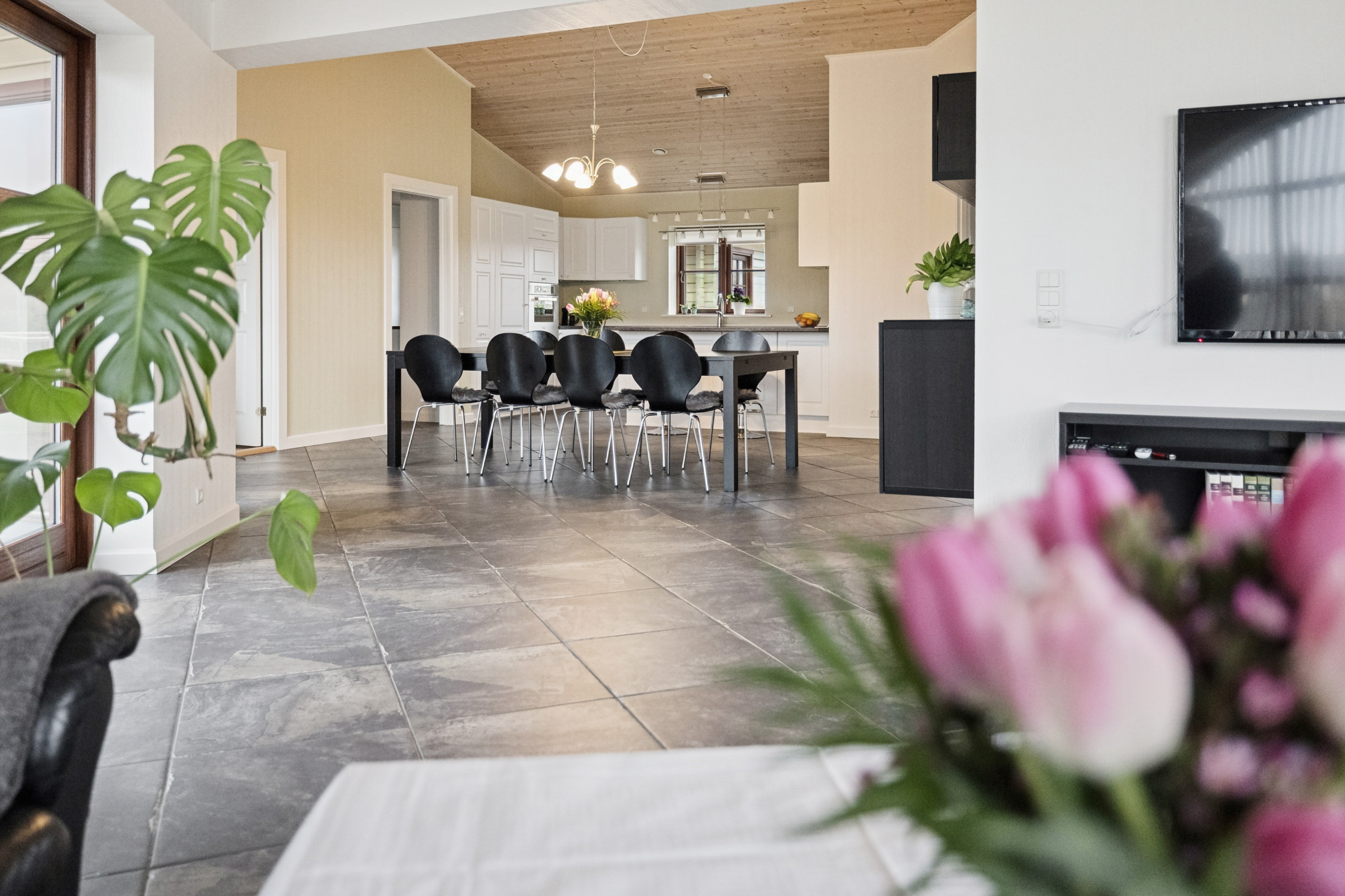 Fremhævet stue billede i fuldskærmstilstand. Billede af Fjordglimt 4, Ulbjerg, 8832 Skals