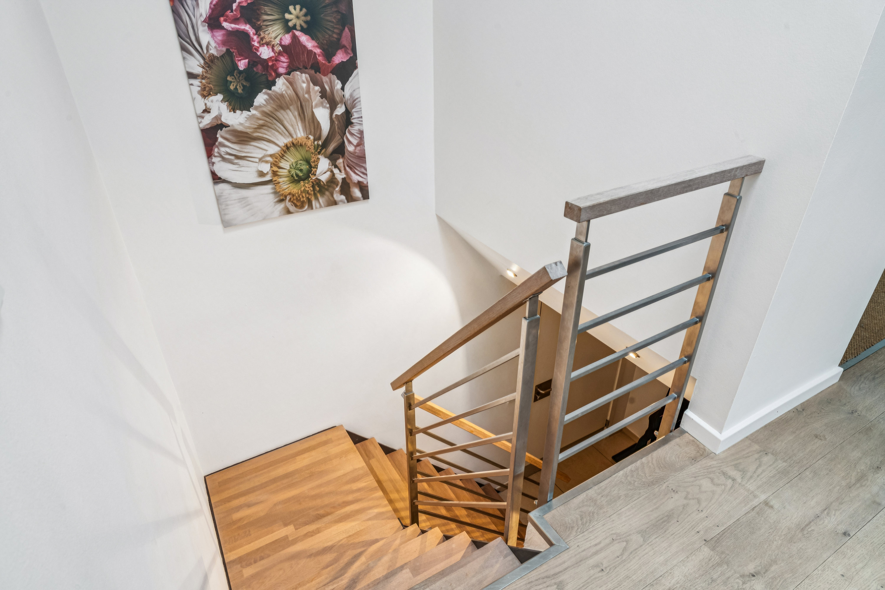 Fremhævet trappe billede i fuldskærmstilstand. Billede af Grundtvigsvej 5, Vejgaard, 9000 Aalborg