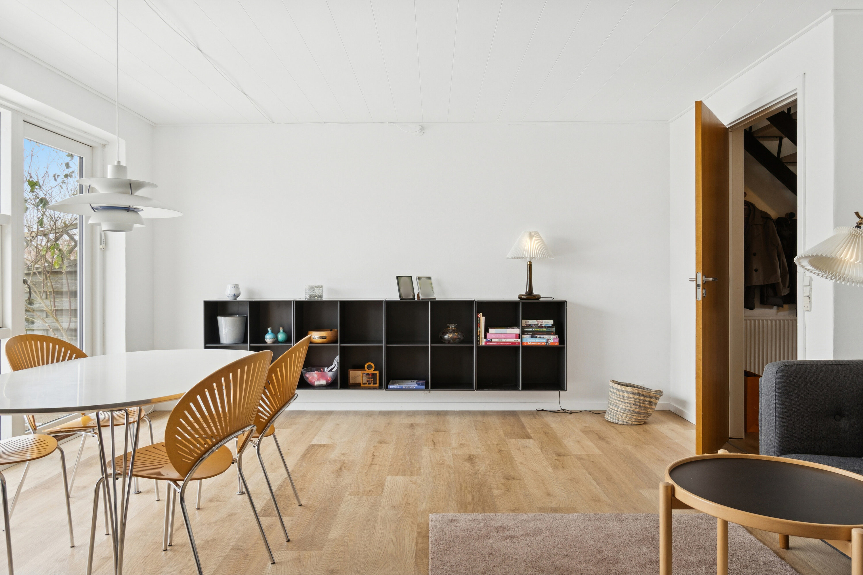 Fremhævet stue billede i fuldskærmstilstand. Billede af Rømøparken 10, 4200 Slagelse