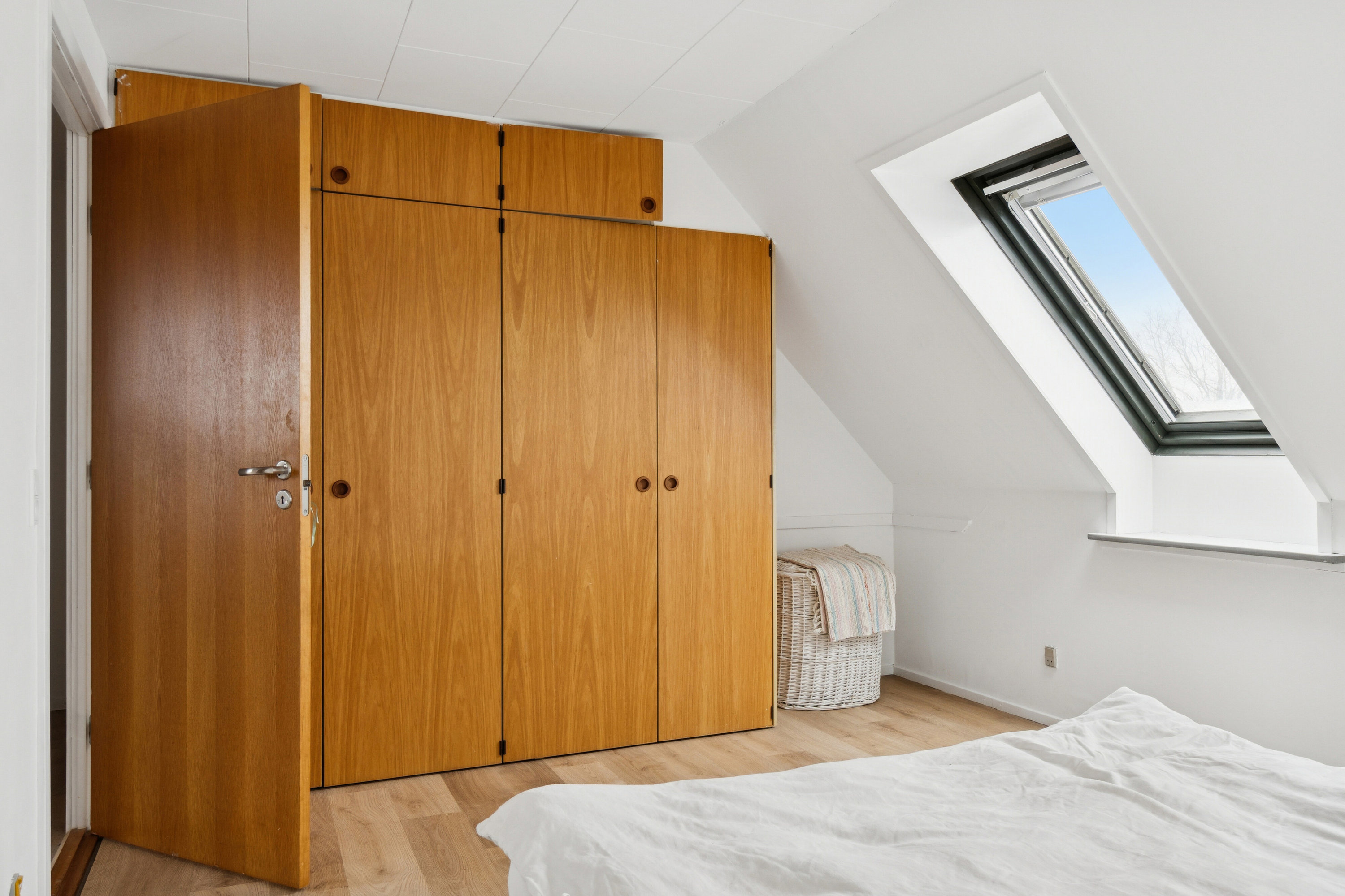 Fremhævet soveværelse billede i fuldskærmstilstand. Billede af Rømøparken 10, 4200 Slagelse