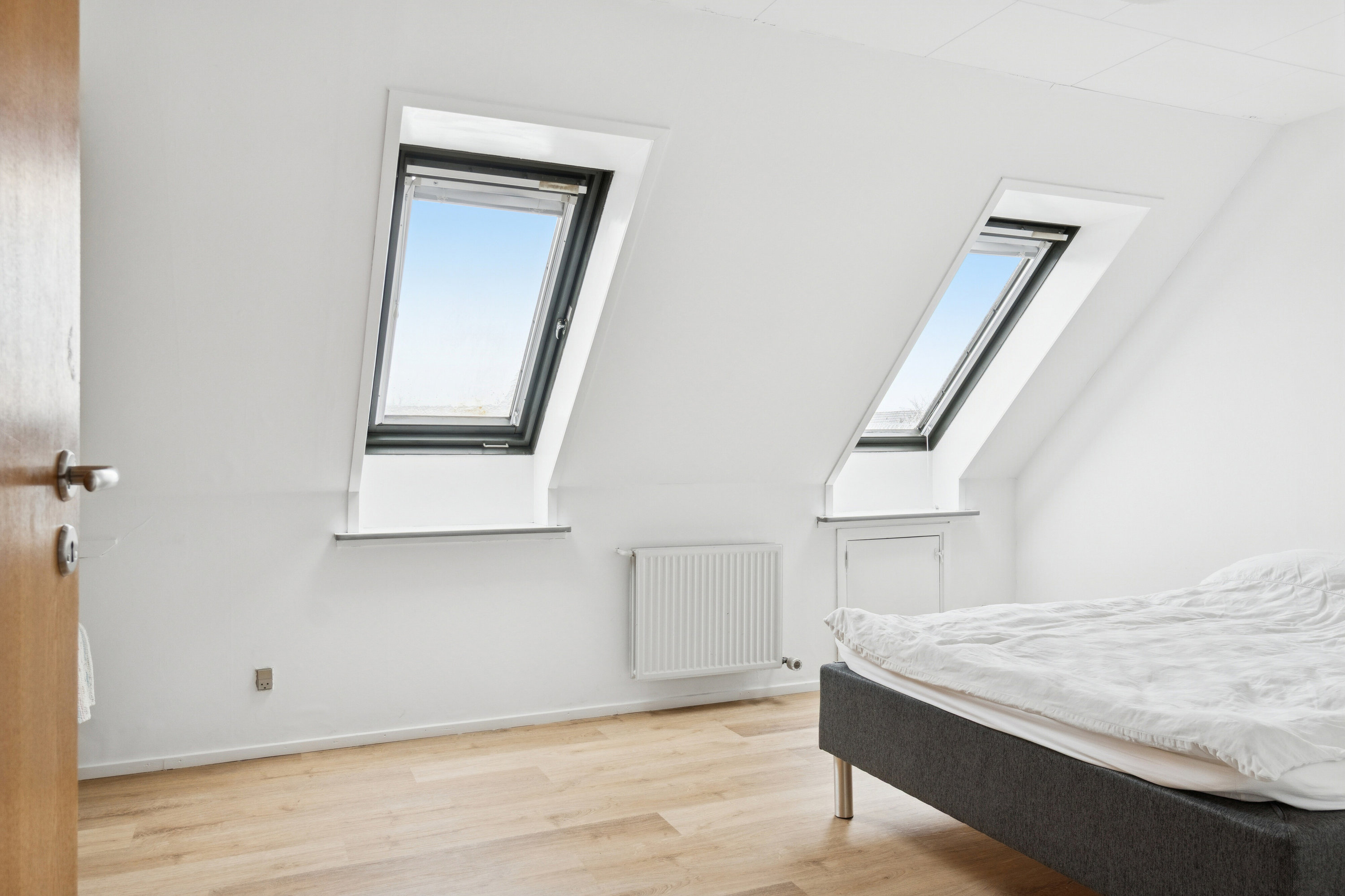 Fremhævet soveværelse billede i fuldskærmstilstand. Billede af Rømøparken 10, 4200 Slagelse