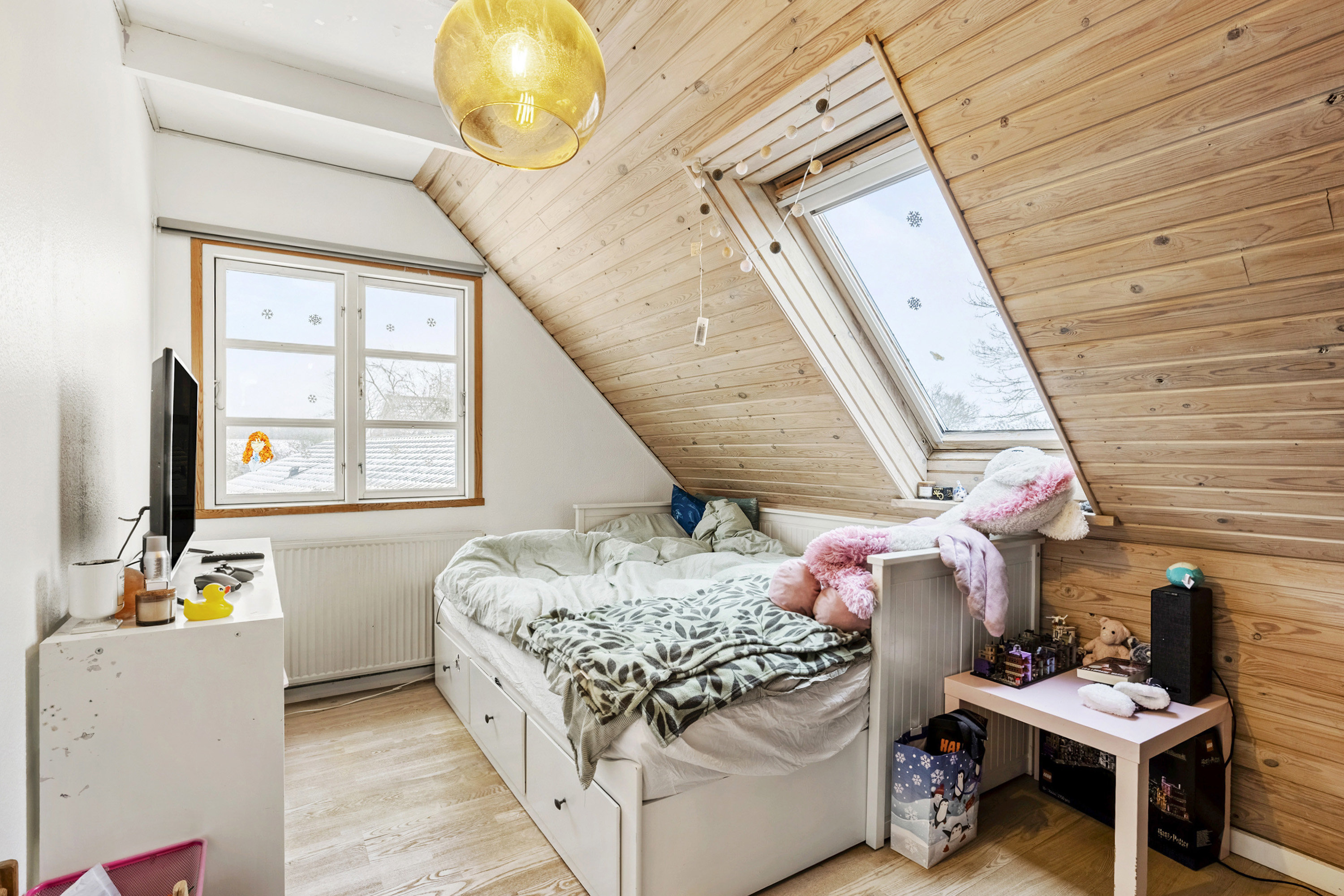 Fremhævet soveværelse billede i fuldskærmstilstand. Billede af Rådyrløkken 121, Slukefter, 5210 Odense NV