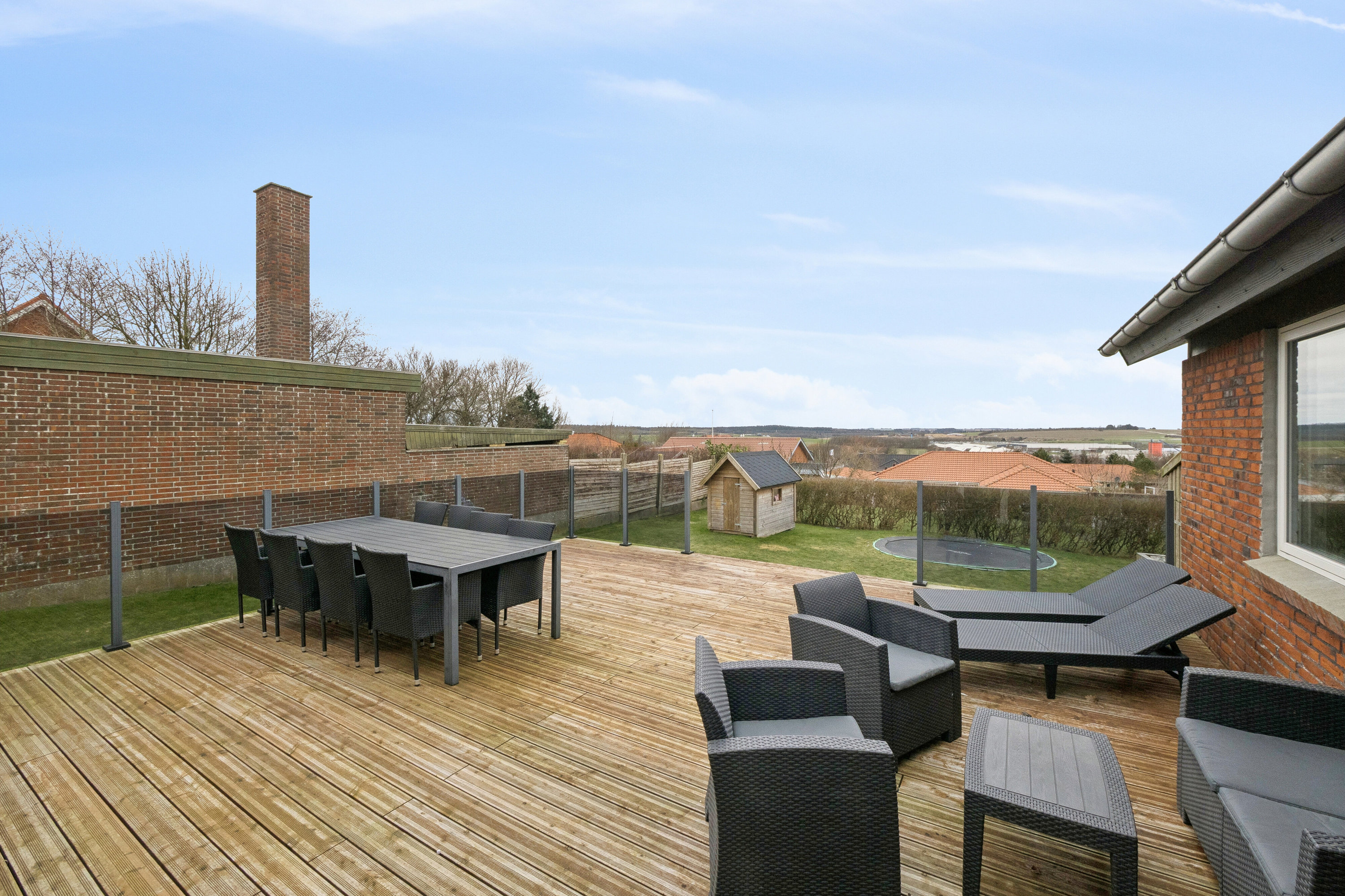 Fremhævet terrasse billede i fuldskærmstilstand. Billede af Vendbjerg 26, Nors, 7700 Thisted