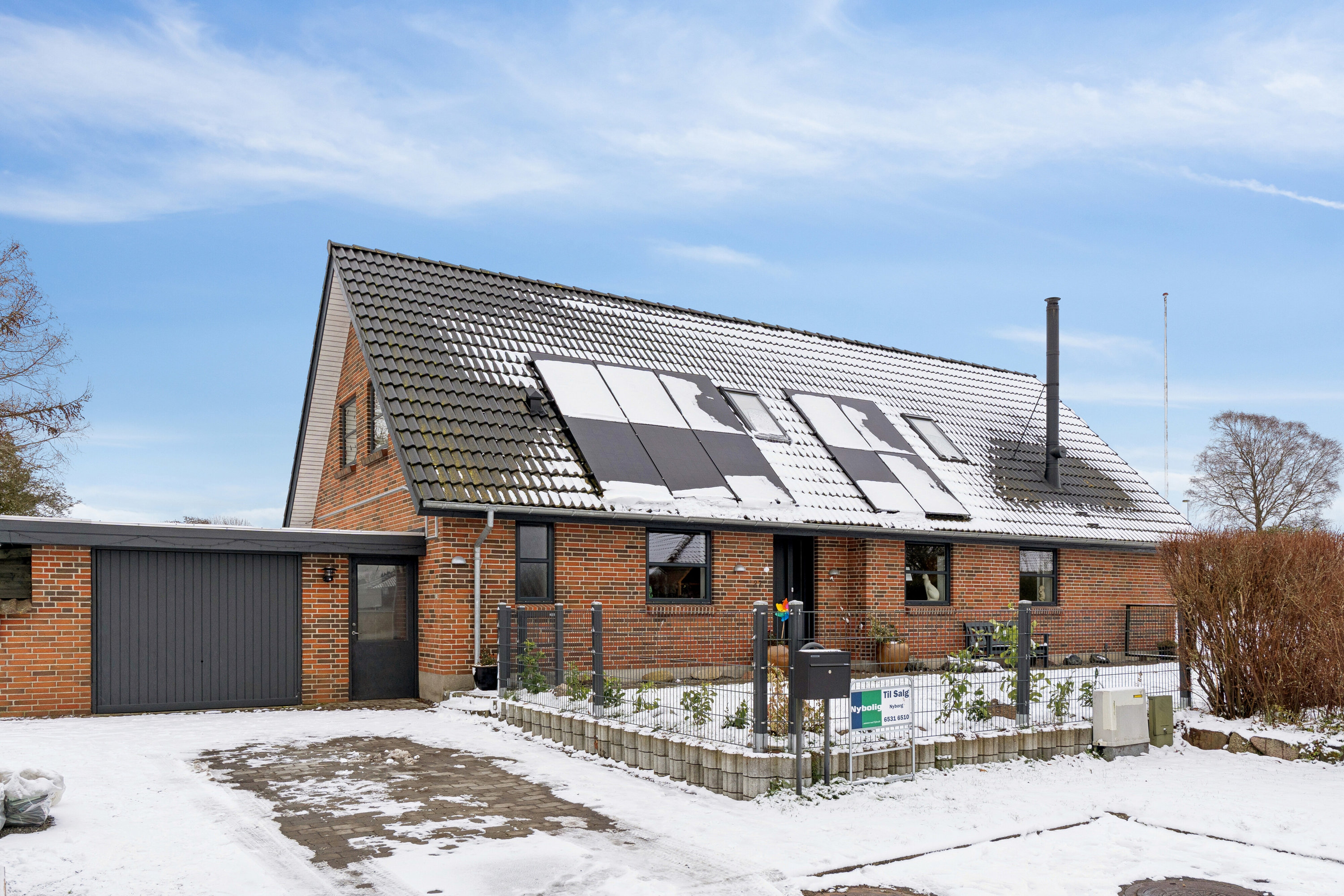 Fremhævet set fra vejen billede i fuldskærmstilstand. Billede af Hovmarken 27, Skellerup, 5540 Ullerslev