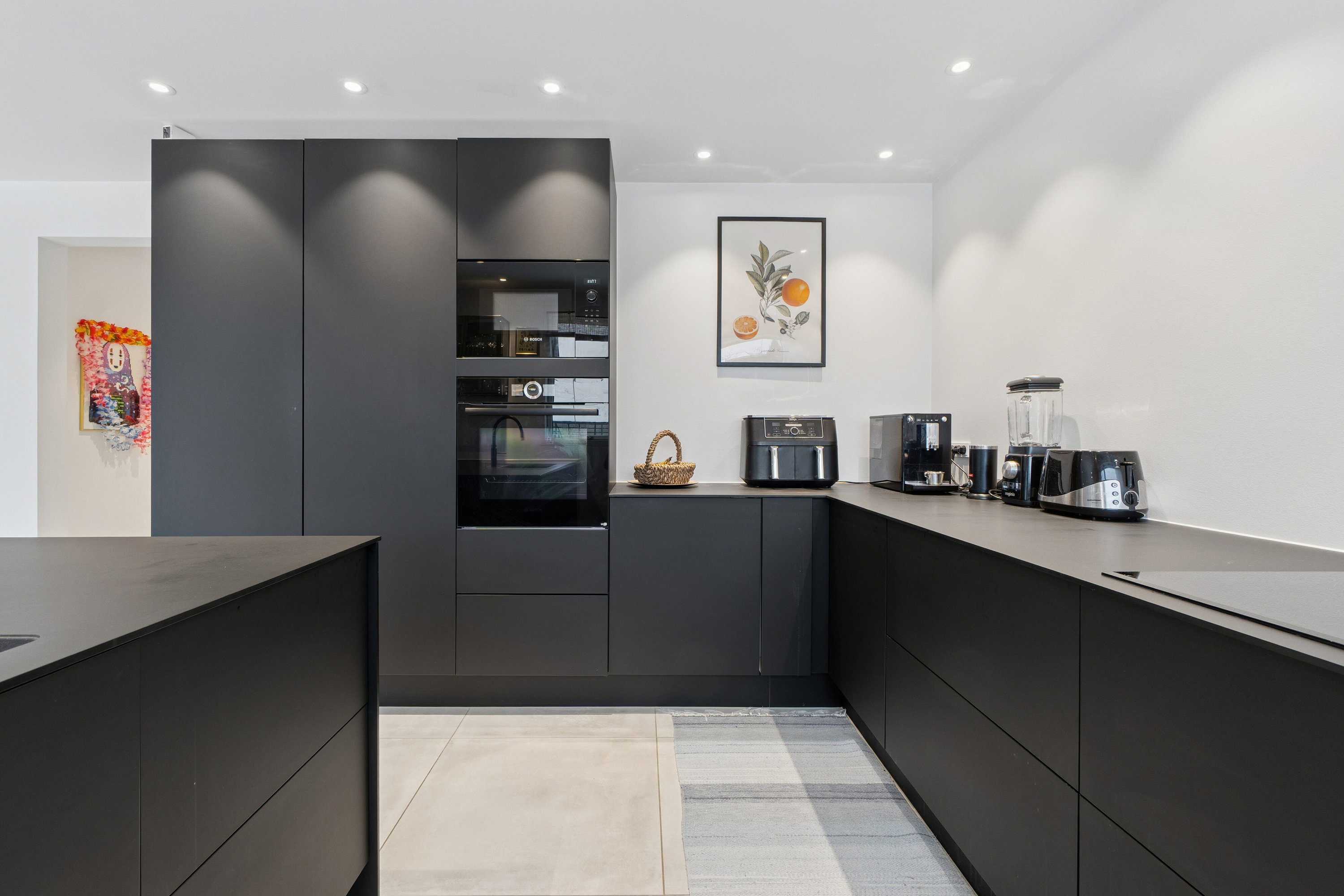 Fremhævet køkken billede i fuldskærmstilstand. Billede af Kongsager 35, 2620 Albertslund