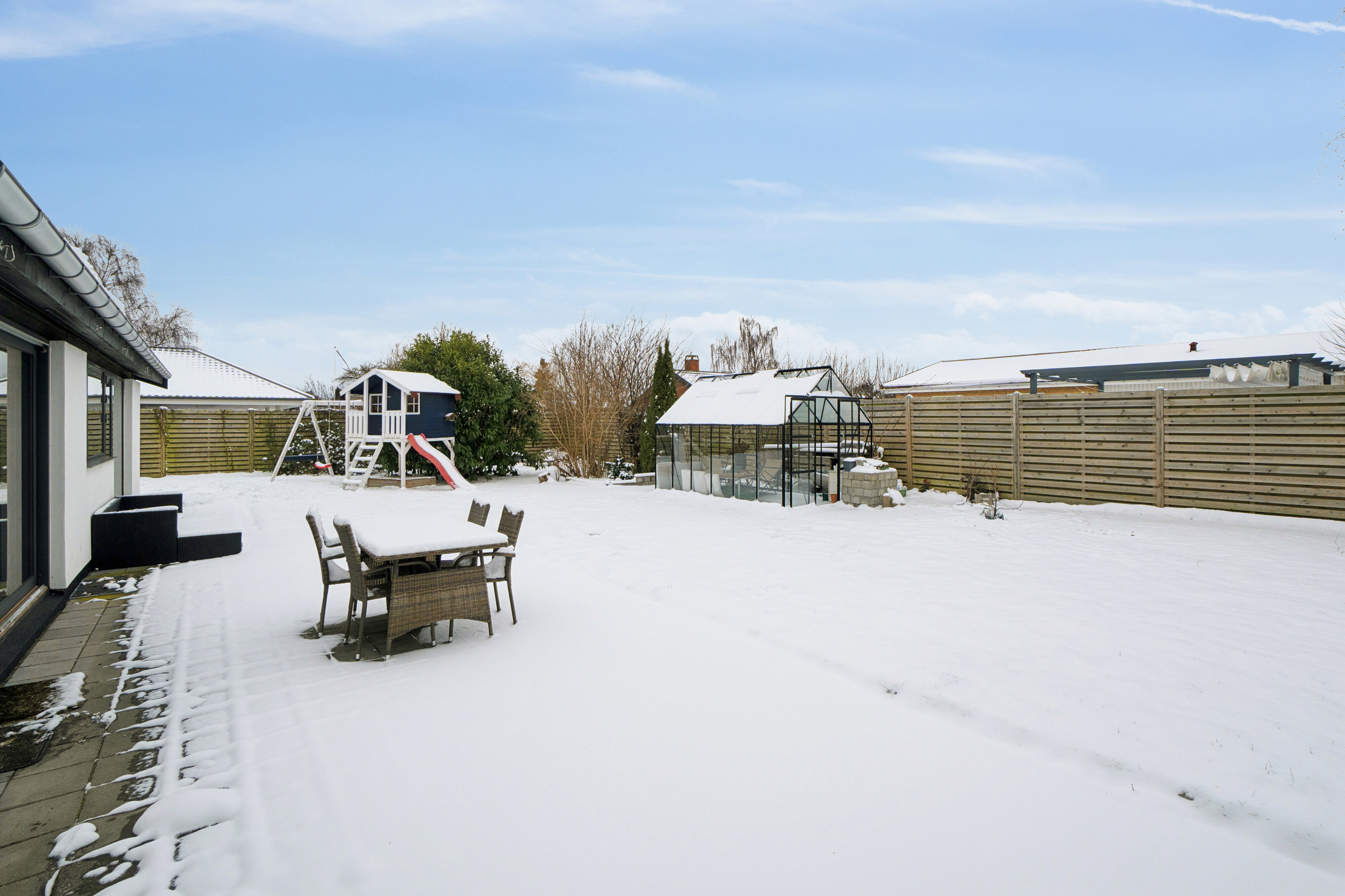 Fremhævet terrasse billede i fuldskærmstilstand. Billede af Kongsager 35, 2620 Albertslund