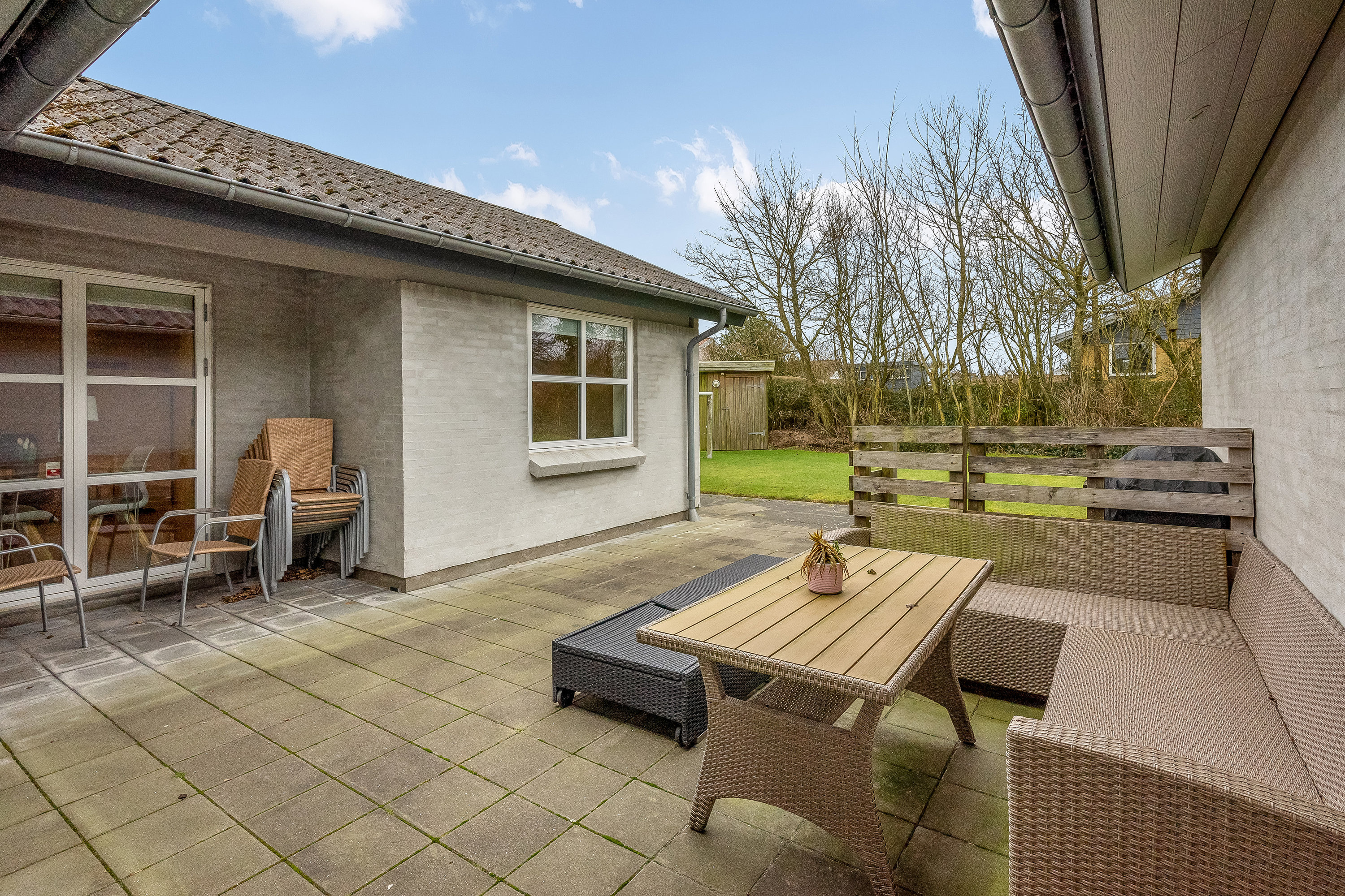 Fremhævet terrasse billede i fuldskærmstilstand. Billede af Uglevej 30, Heldum, 7620 Lemvig