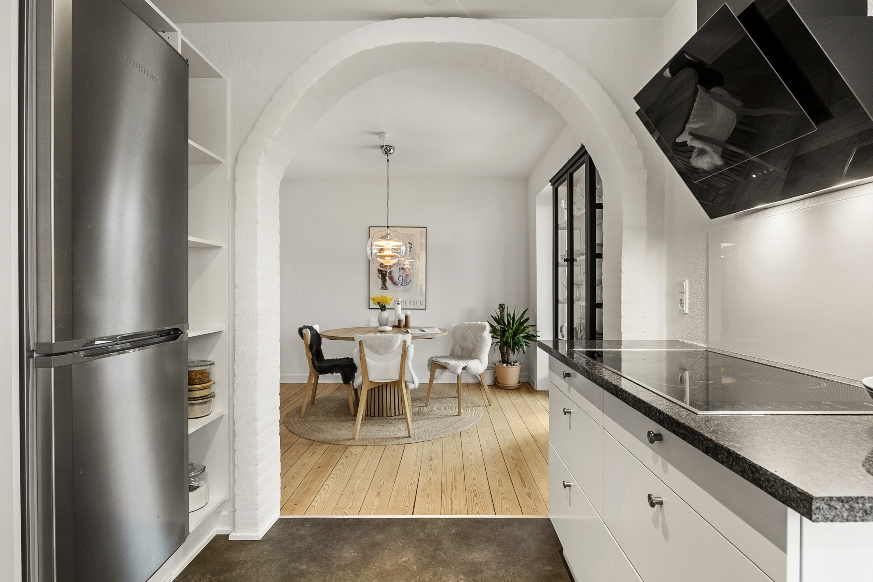 Fremhævet køkken billede i fuldskærmstilstand. Billede af Lindsnakkevej 10, st.., 6200 Aabenraa