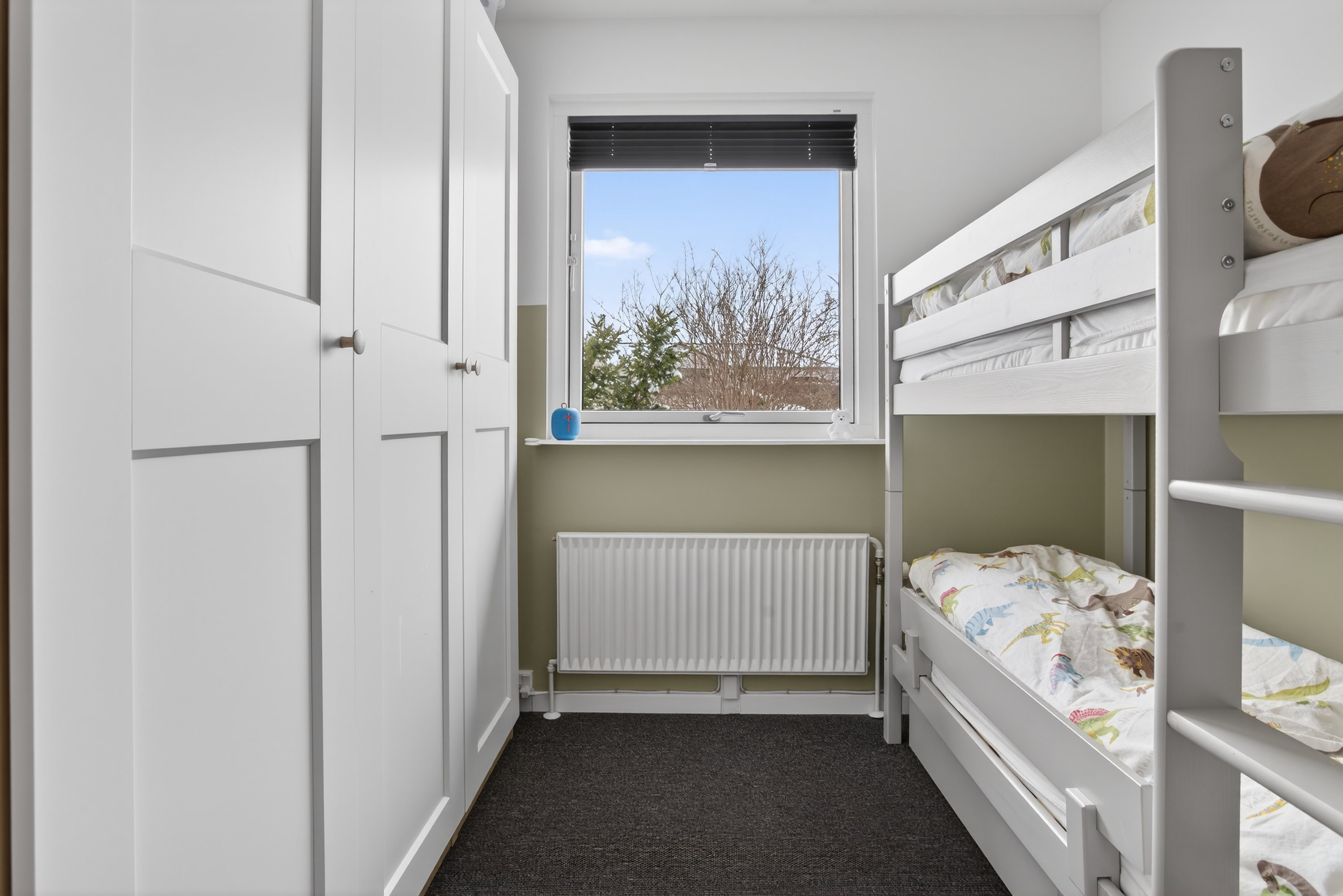 Fremhævet værelse  billede i fuldskærmstilstand. Billede af Svalebo 2, 2750 Ballerup