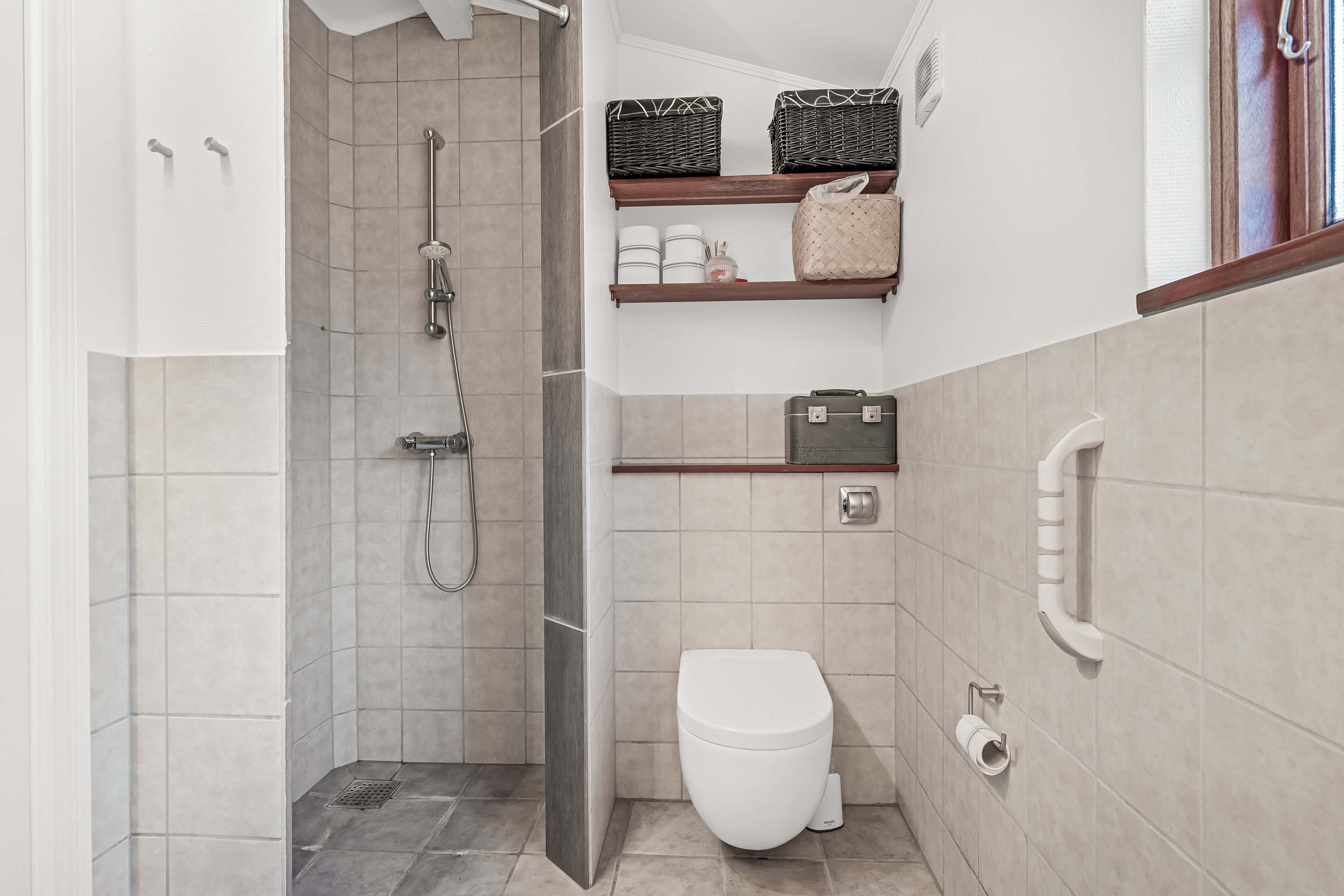 Fremhævet badeværelse billede i fuldskærmstilstand. Billede af Hornevej 4, 6862 Tistrup