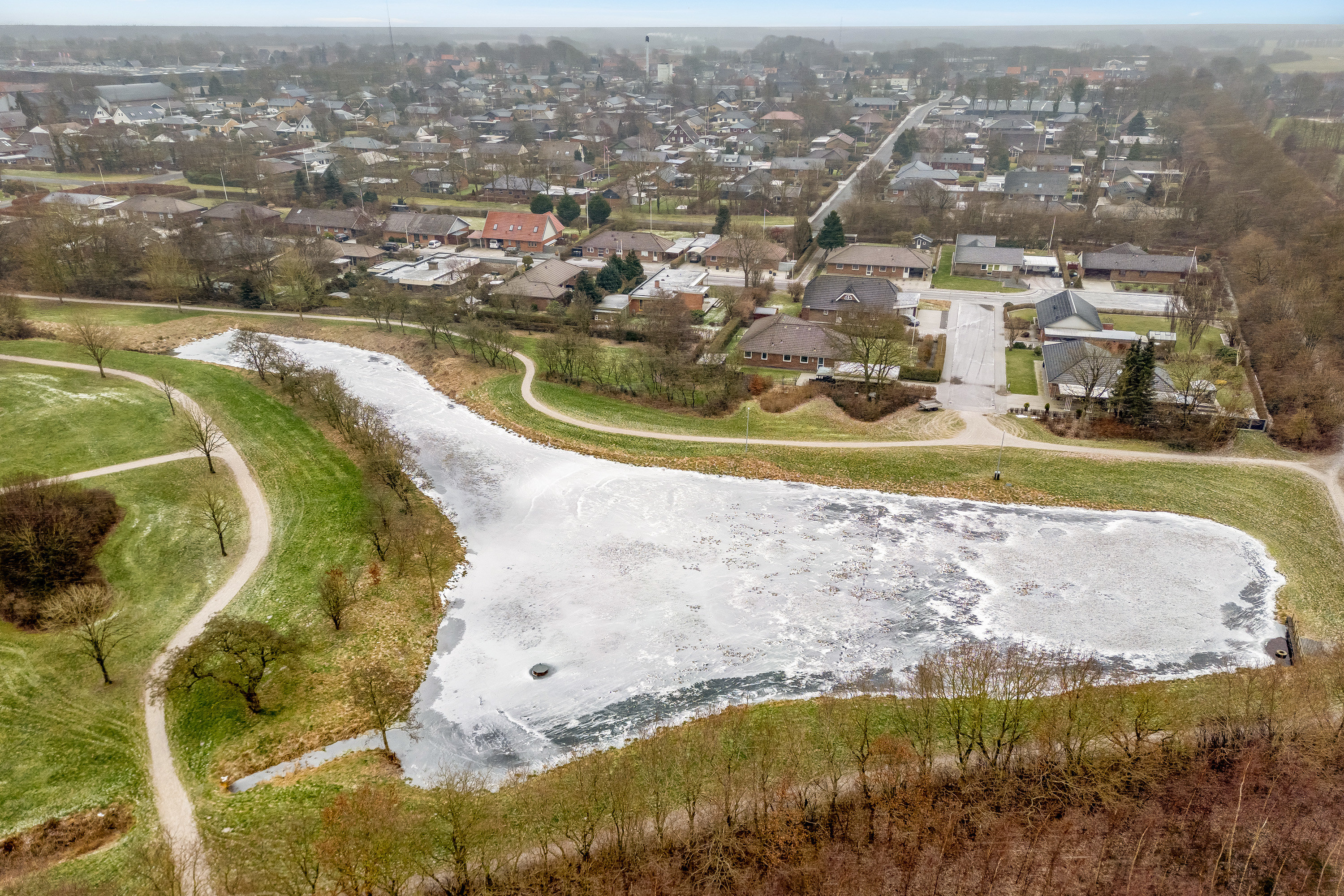 Fremhævet luftfoto billede i fuldskærmstilstand. Billede af Søparken 14, 6862 Tistrup