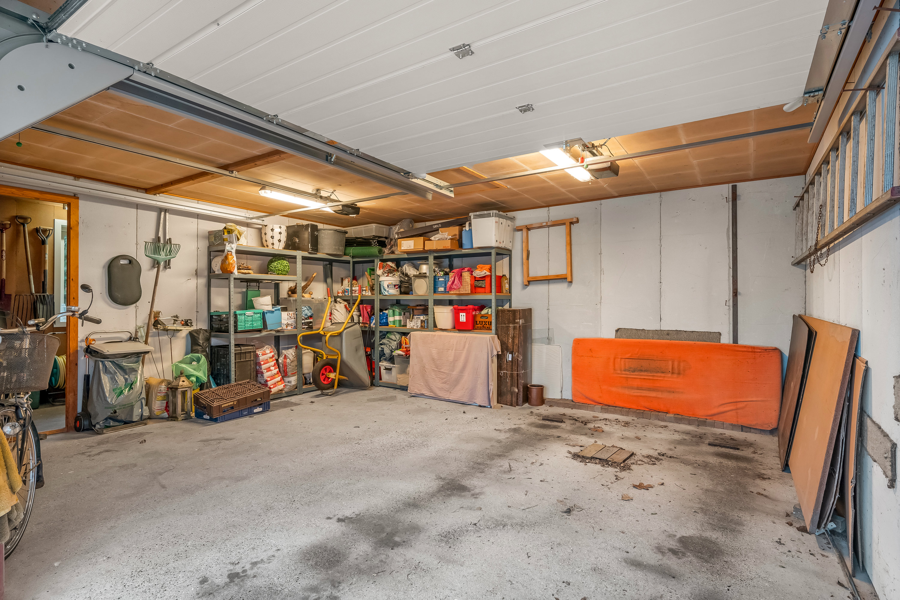 Fremhævet garage billede i fuldskærmstilstand. Billede af Søparken 14, 6862 Tistrup