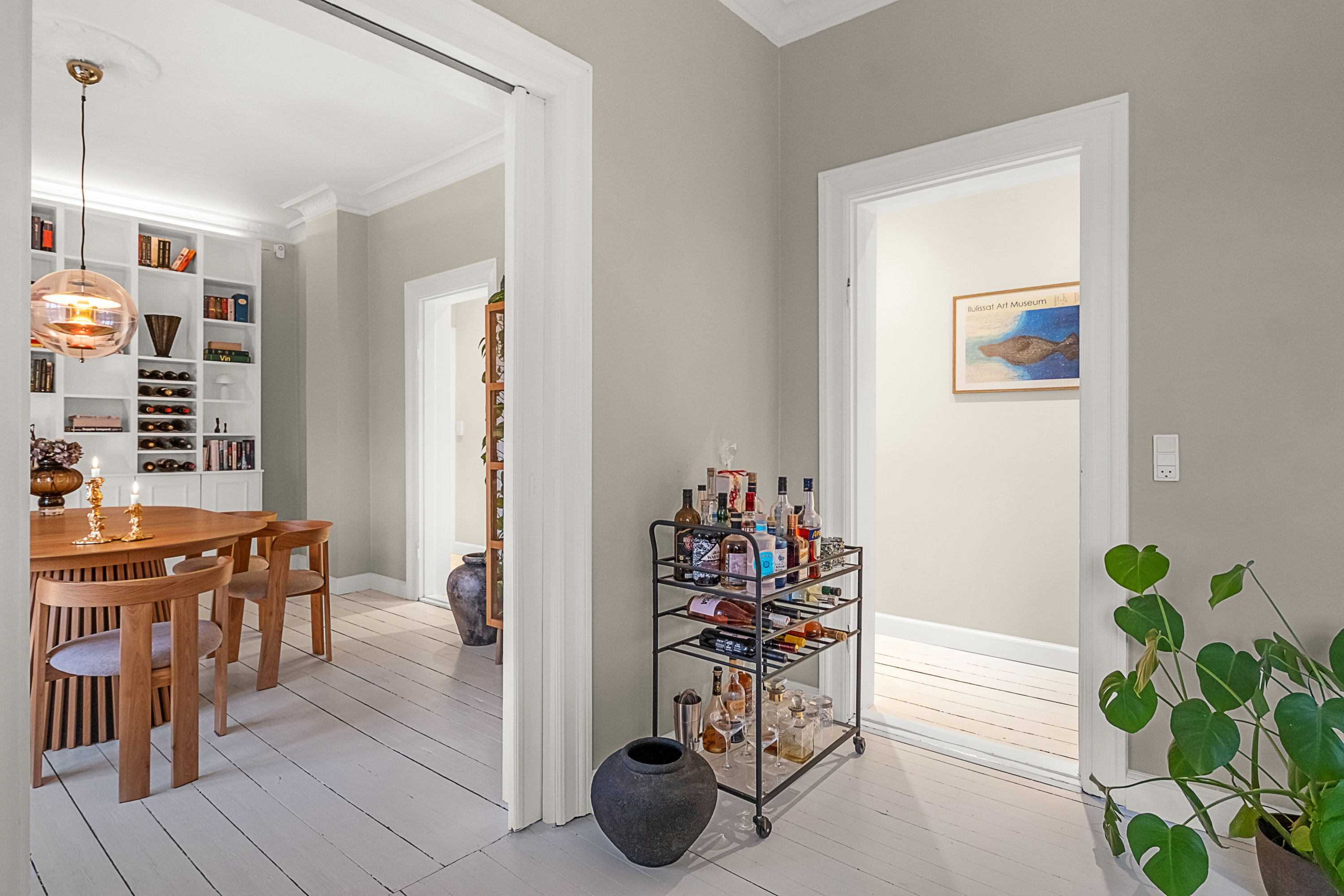 Miniaturebillede 2: stue. Billede af Strandvejen 32, st.., 8000 Aarhus C