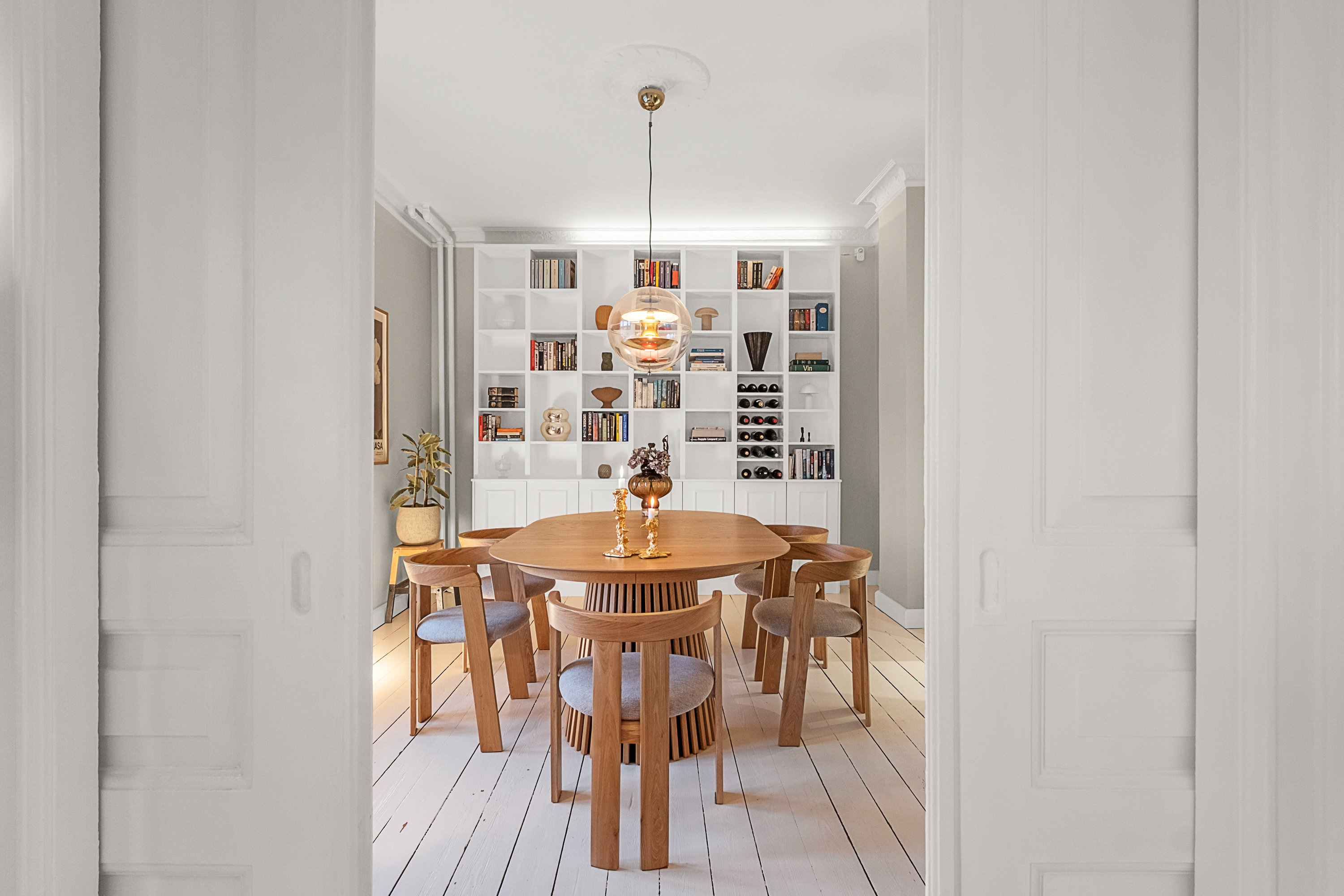 Miniaturebillede 1: stue. Billede af Strandvejen 32, st.., 8000 Aarhus C