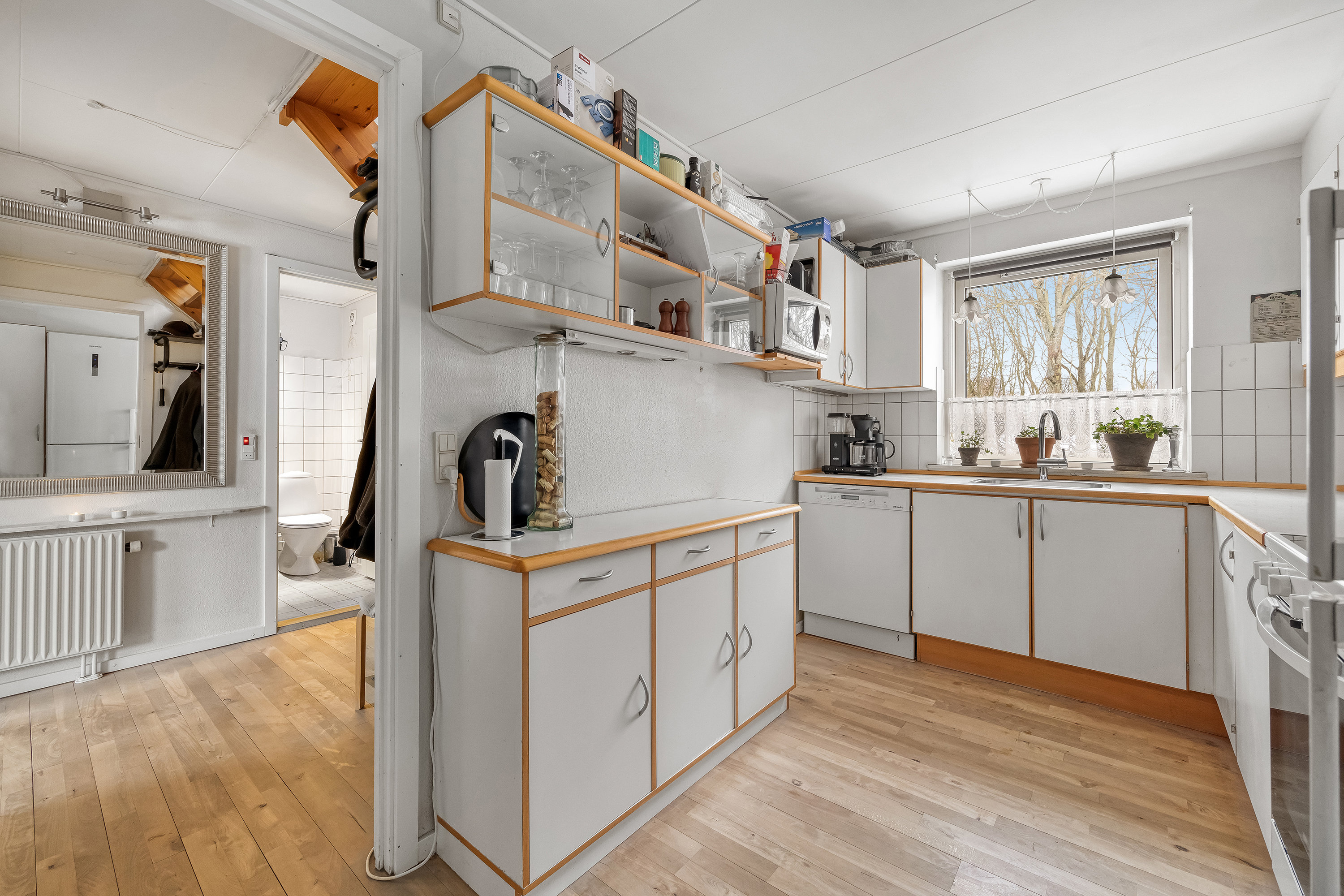 Fremhævet køkken billede i fuldskærmstilstand. Billede af Brøndsted 404, 3670 Veksø Sjælland