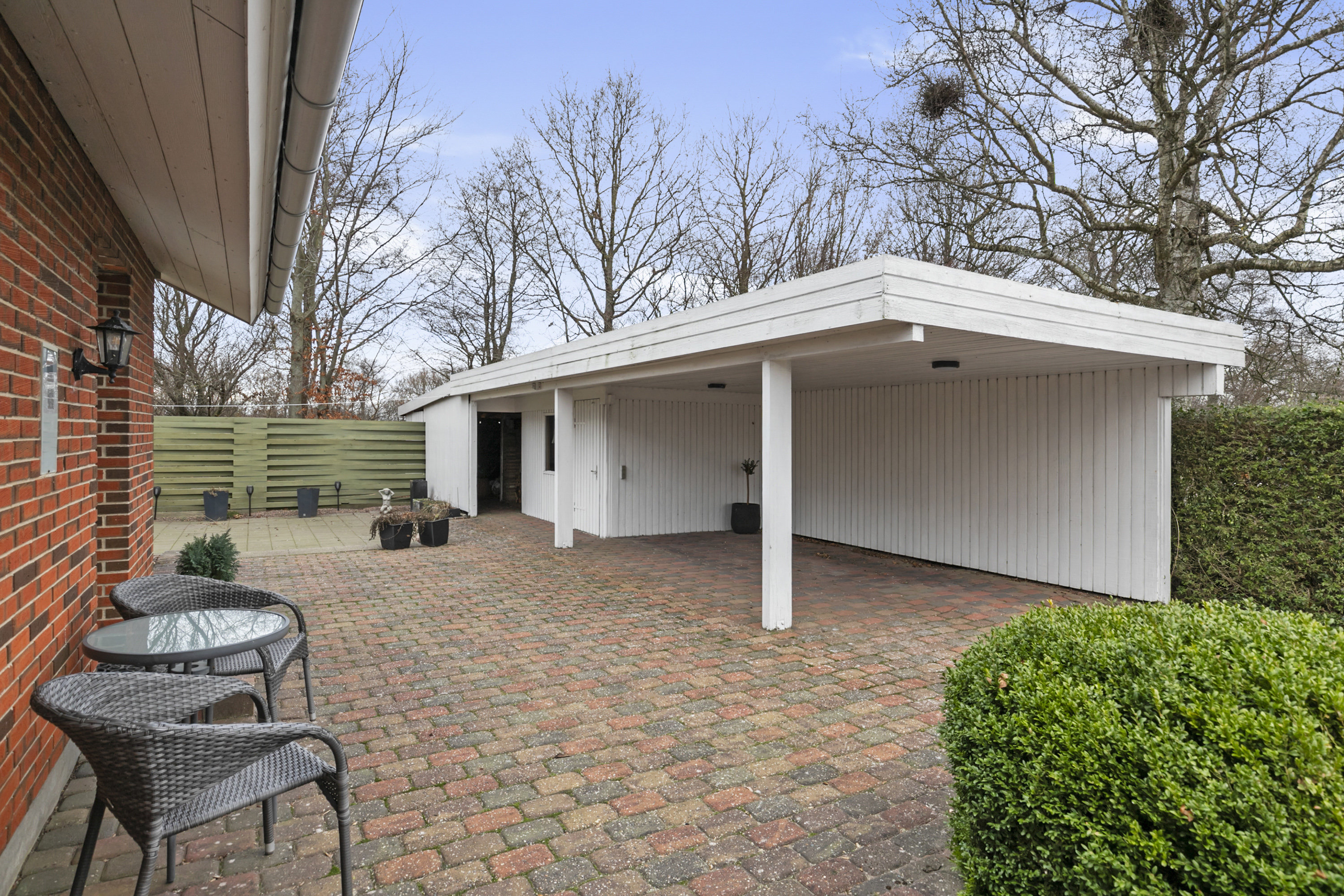 Fremhævet carport billede i fuldskærmstilstand. Billede af Valmuemarken 12, Halvrimmen, 9460 Brovst