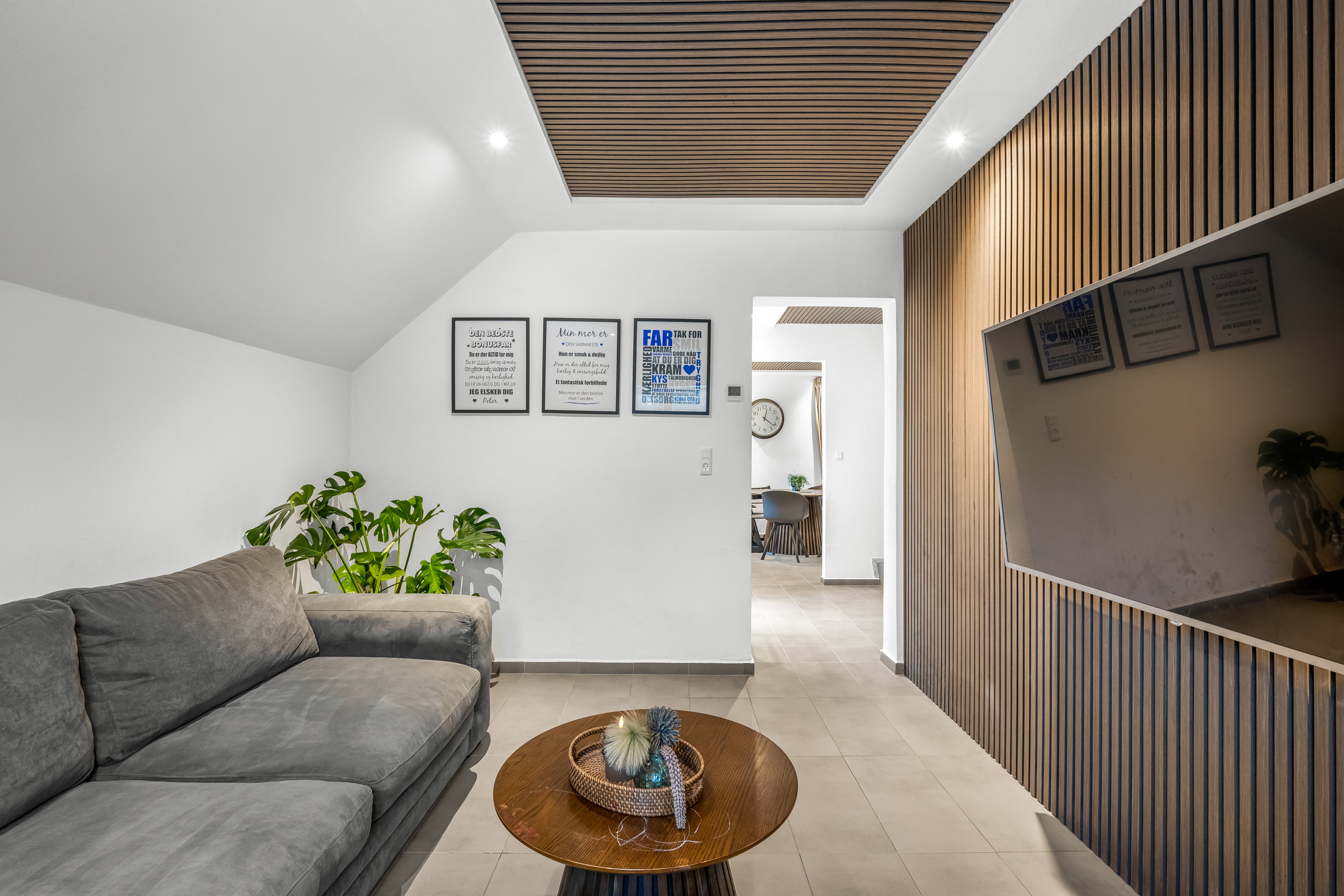 Fremhævet stue billede i fuldskærmstilstand. Billede af Gl. Kongevej 32, 6880 Tarm