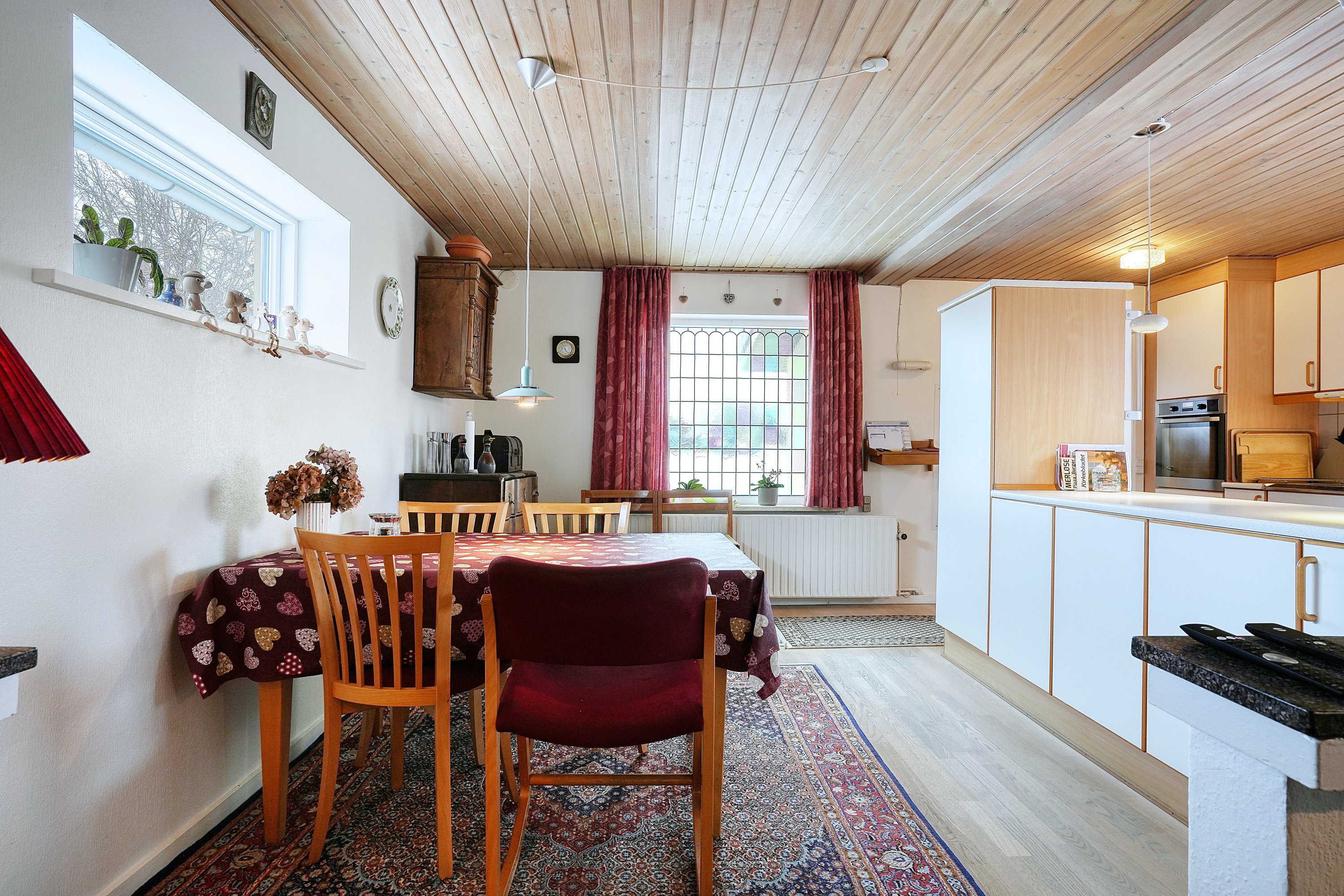 Fremhævet spisestue billede i fuldskærmstilstand. Billede af Bygaden 80, 4370 Store Merløse