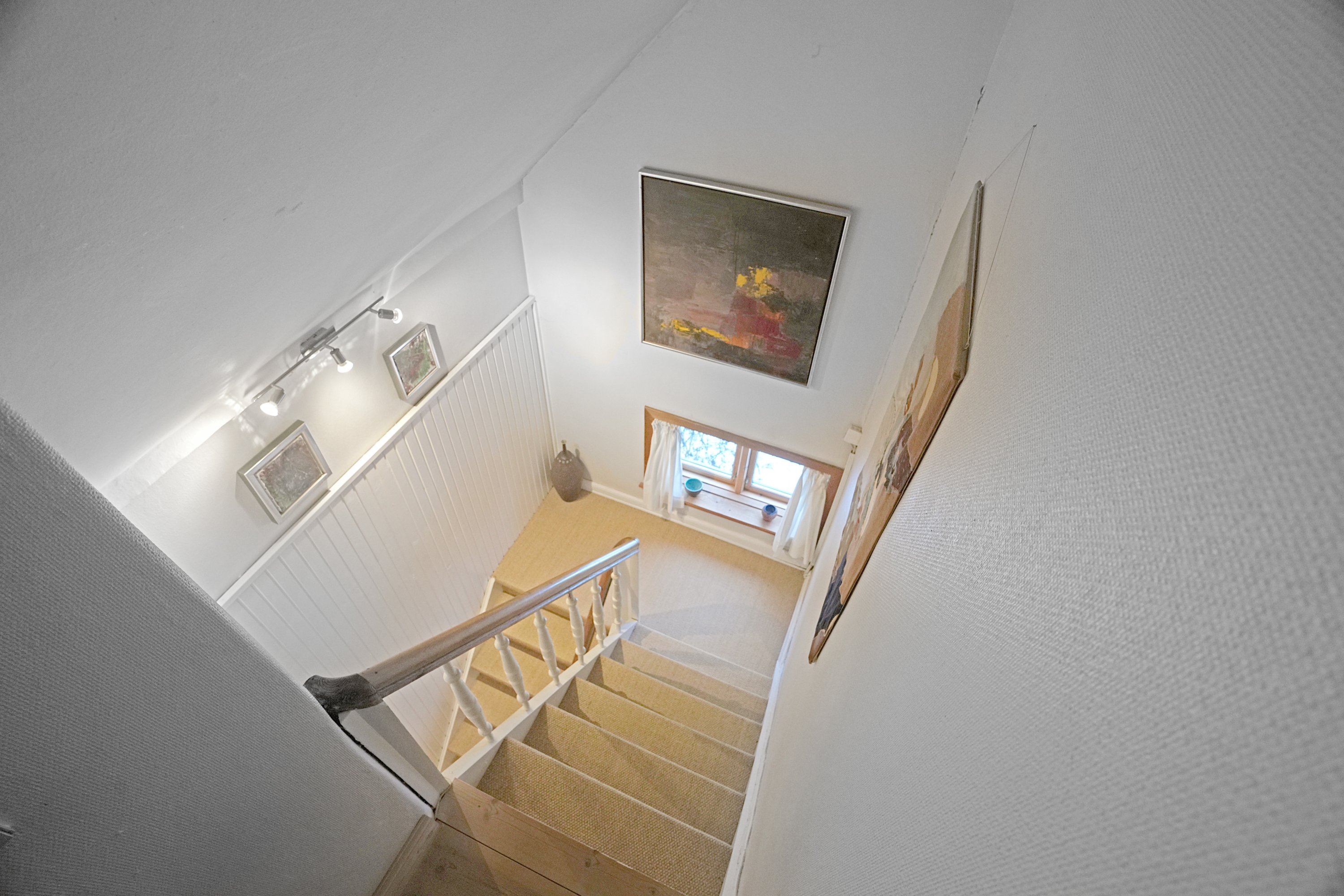 Fremhævet 1. sal billede i fuldskærmstilstand. Billede af Venusvej 26, 2860 Søborg