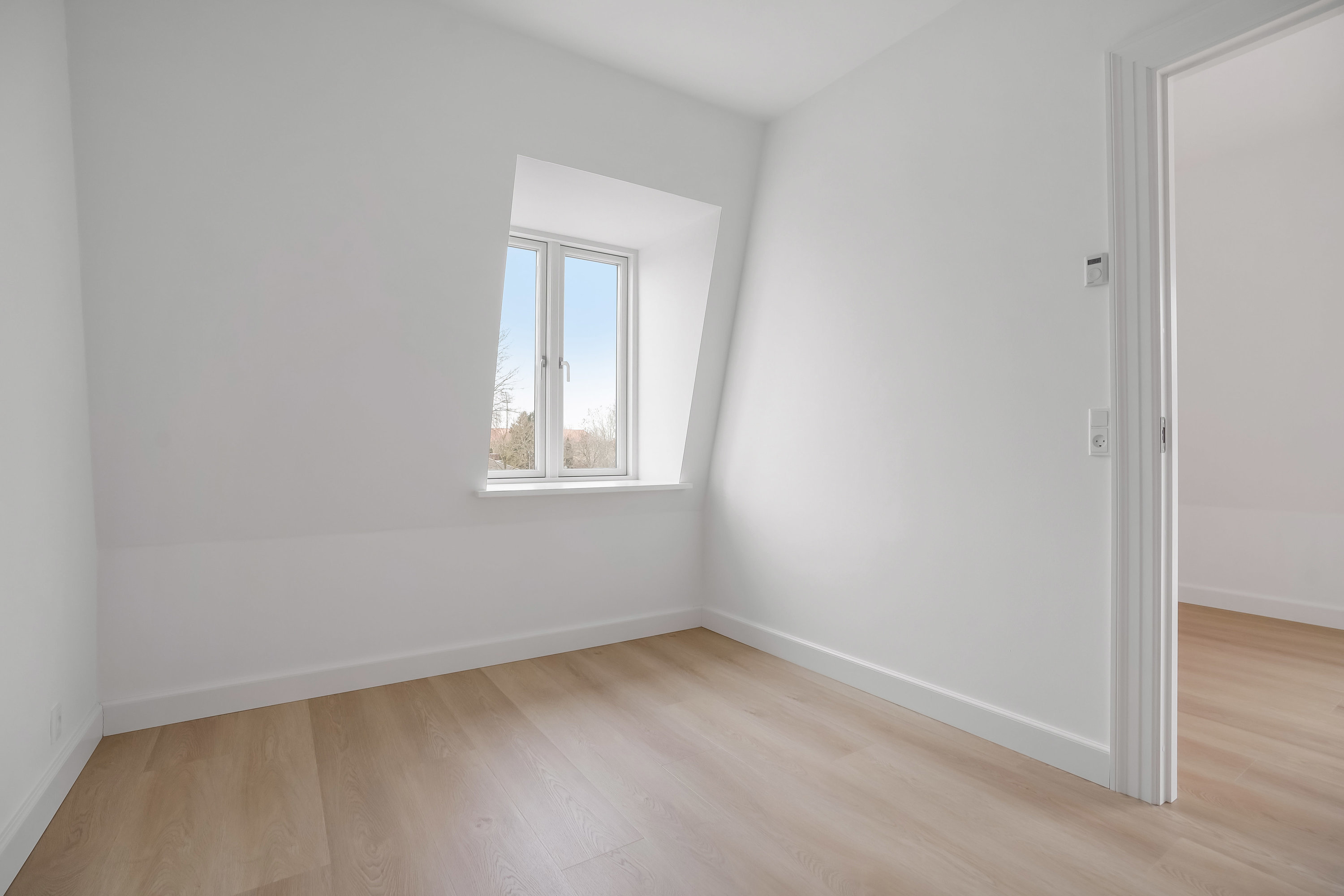 Fremhævet  billede i fuldskærmstilstand. Billede af Christmas Møllers Vej 13, 2. 3., Bolbro, 5200 Odense V