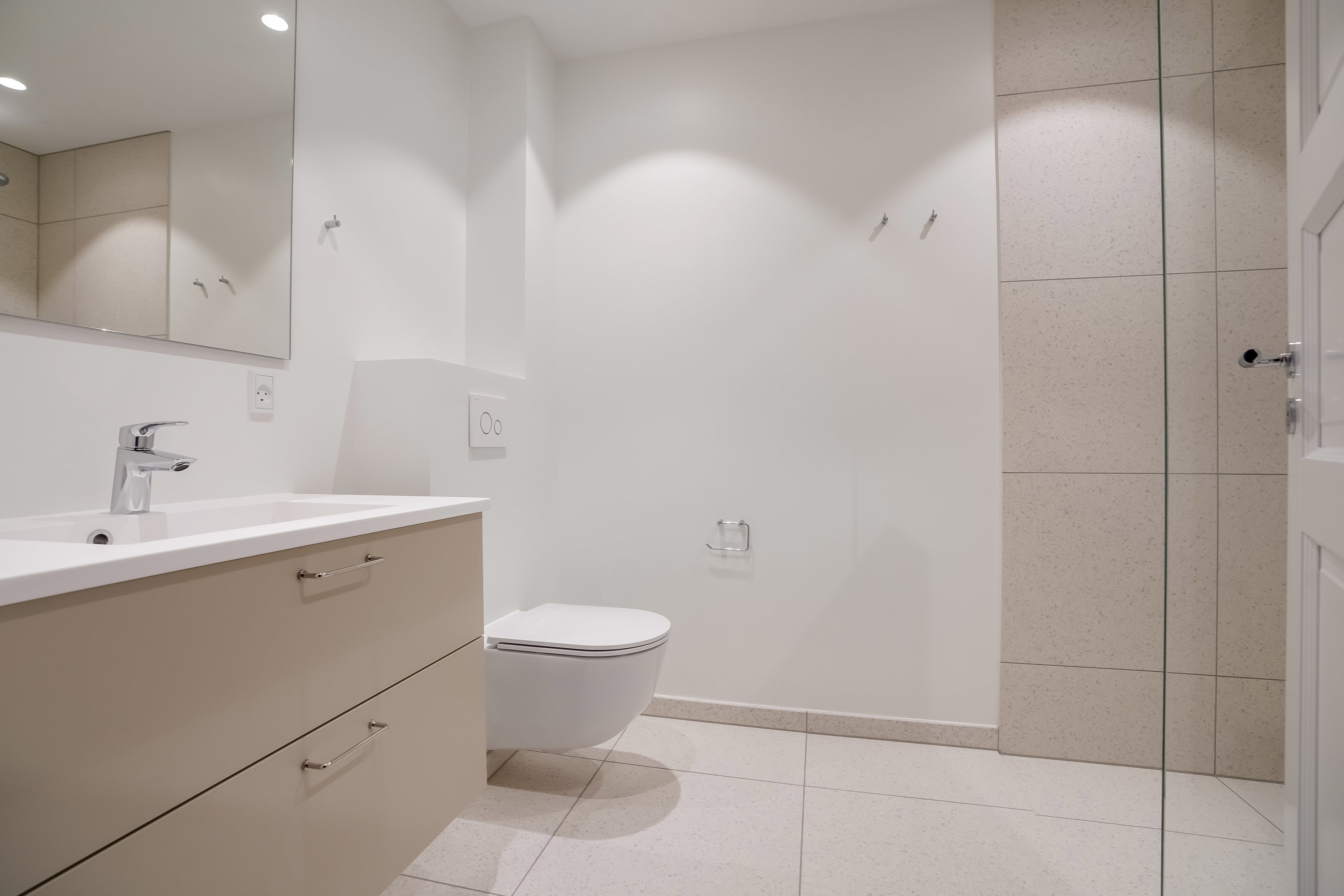 Miniaturebillede 1: . Billede af Christmas Møllers Vej 13, 2. 3., Bolbro, 5200 Odense V